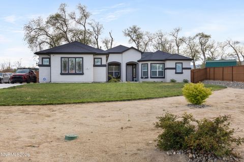 690 Rose Lane Fernley NV 89408