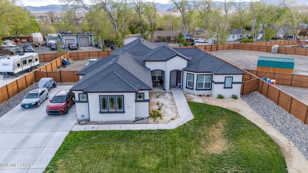 Photo of 690 Rose Lane, Fernley, NV 89408 (MLS # 260004613)