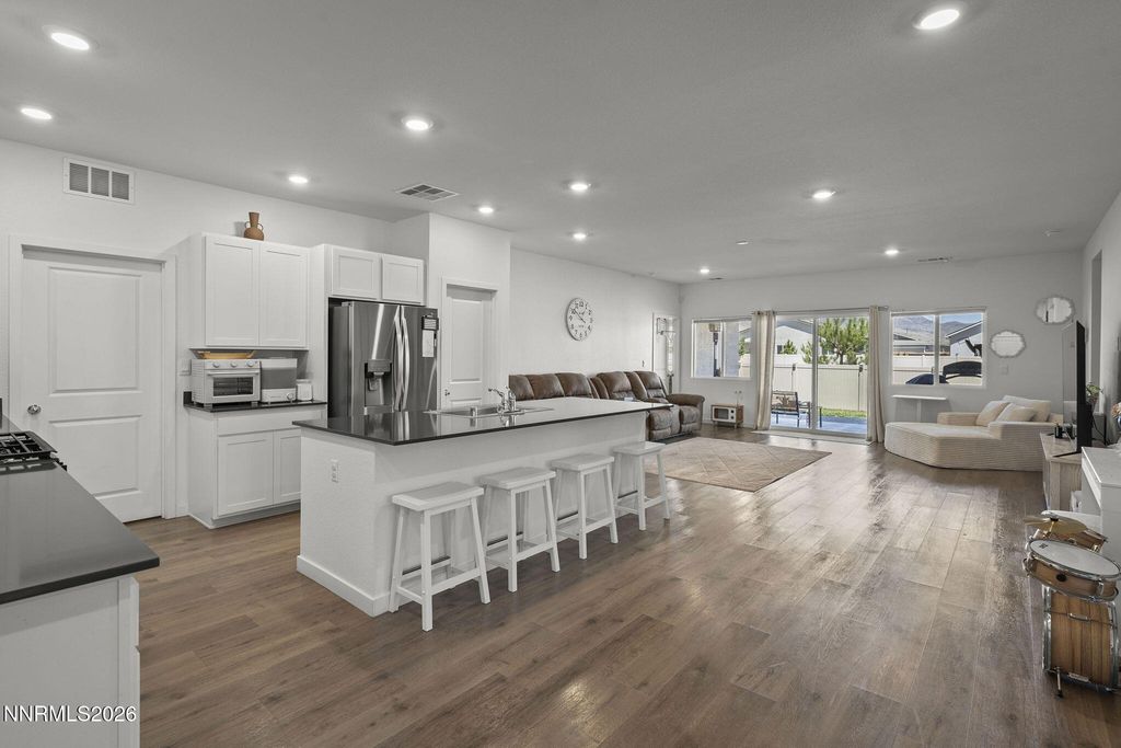 Photo of 738 Butte Crk Road, Dayton, NV 89403 (MLS # 260006481)