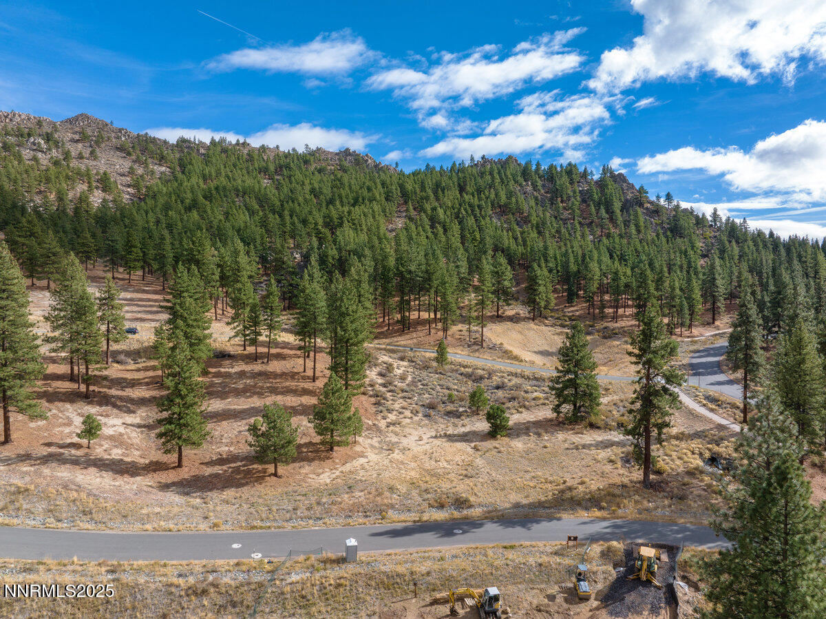 013_569_headwaters-13_878