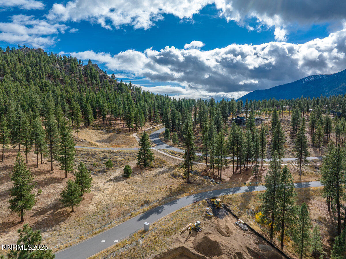012_569_headwaters-12_365