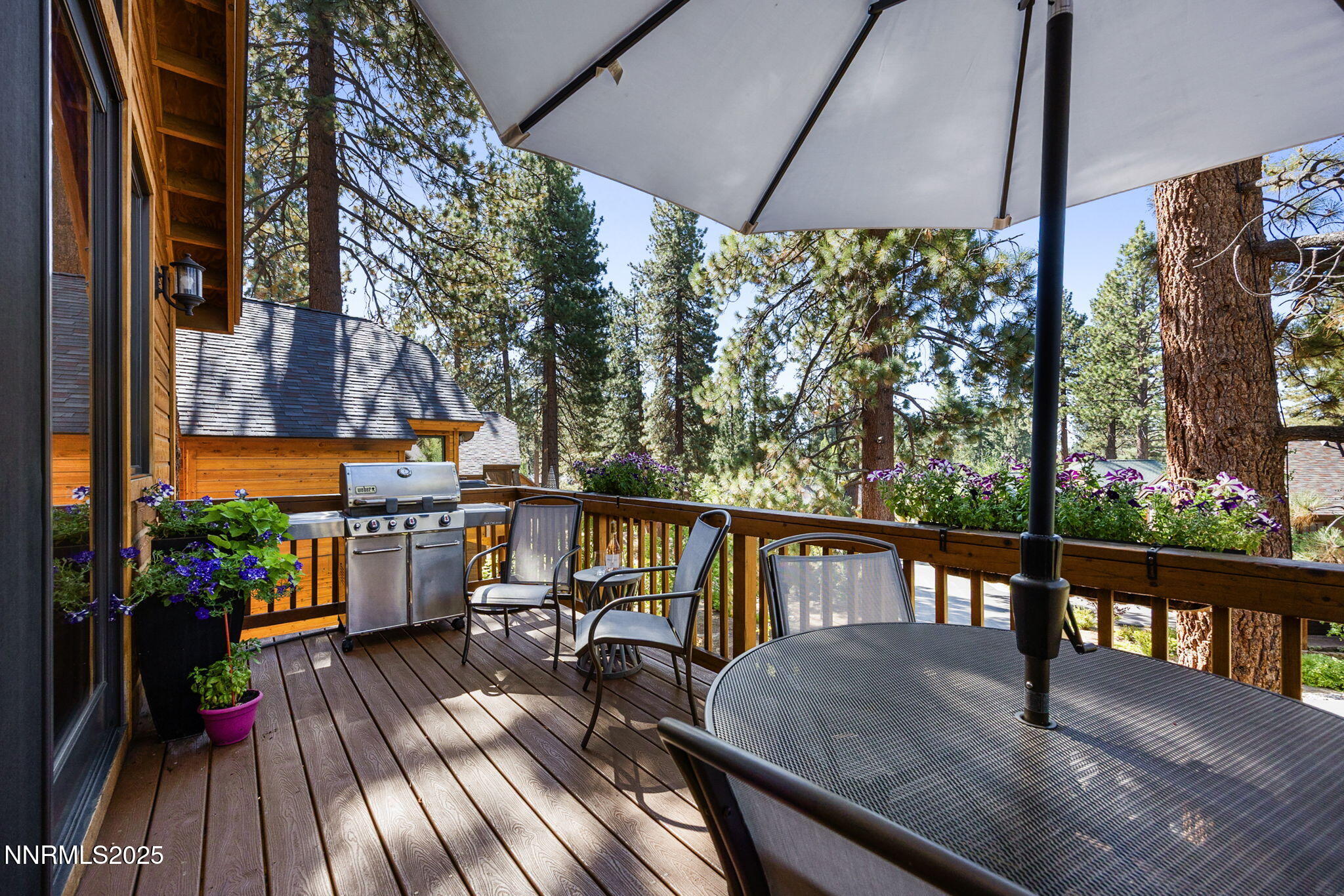 11-web-or-mls-779 Rosewood-44