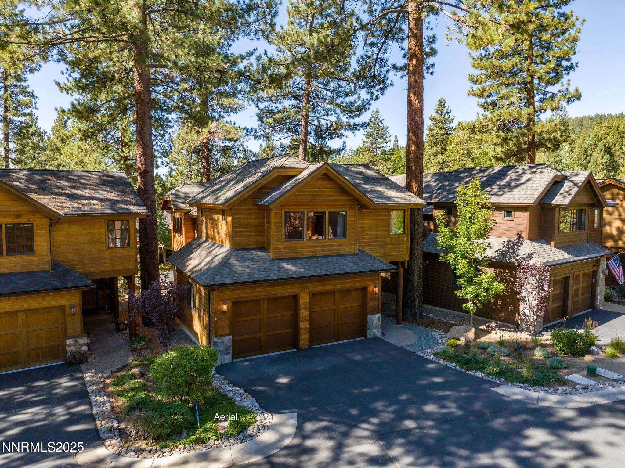 49-web-or-mls-779 Rosewood Aerial