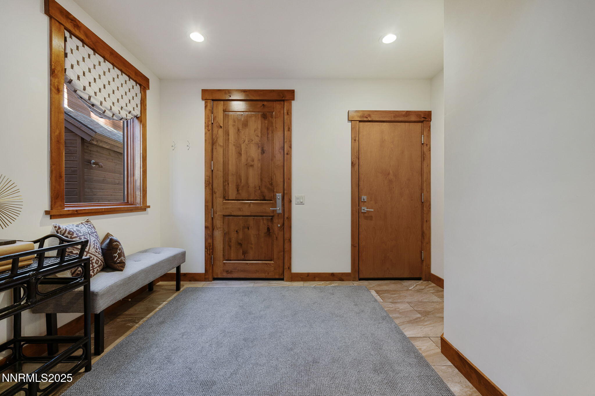 34-web-or-mls-779 Rosewood-3