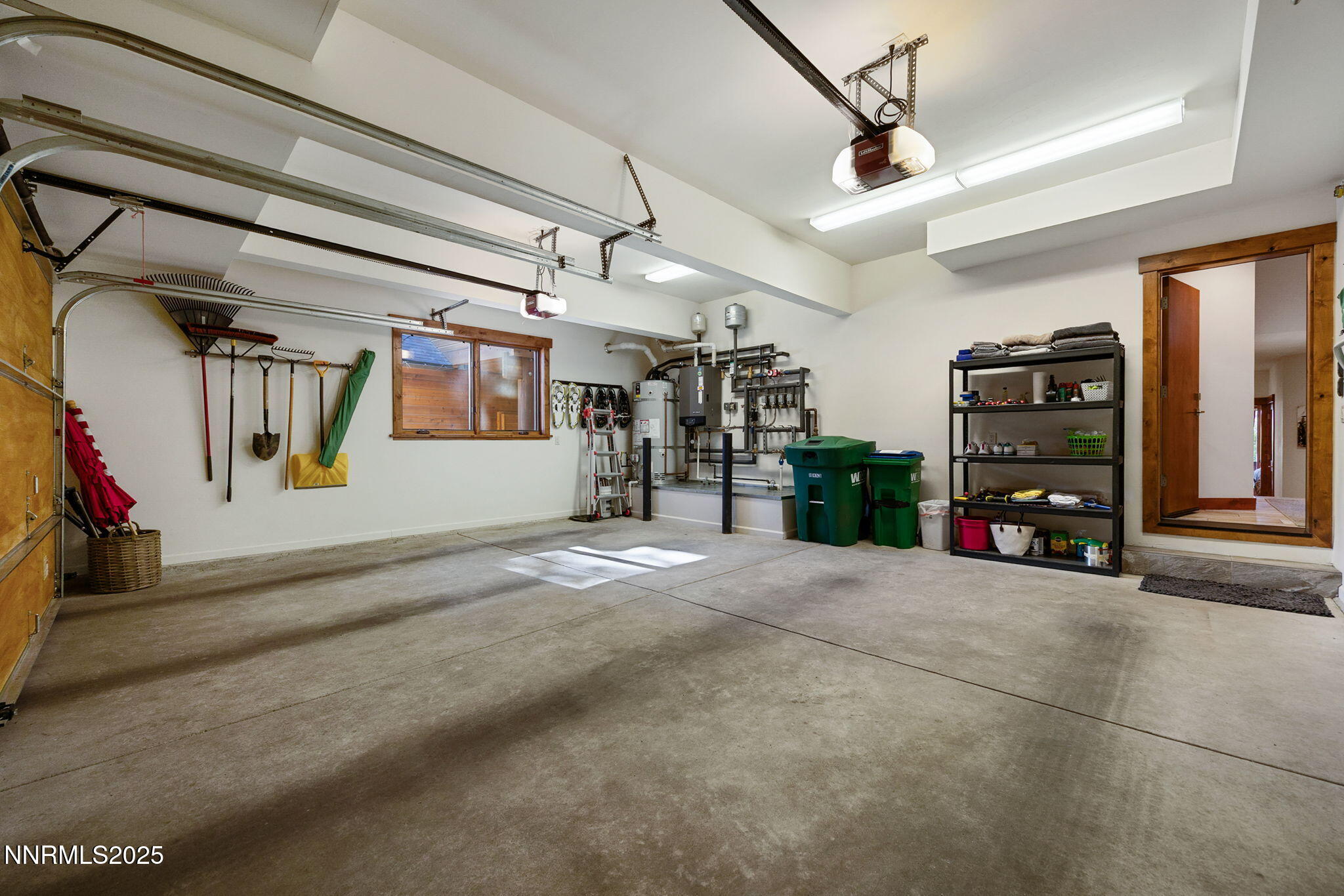 60-web-or-mls-779 Rosewood-2