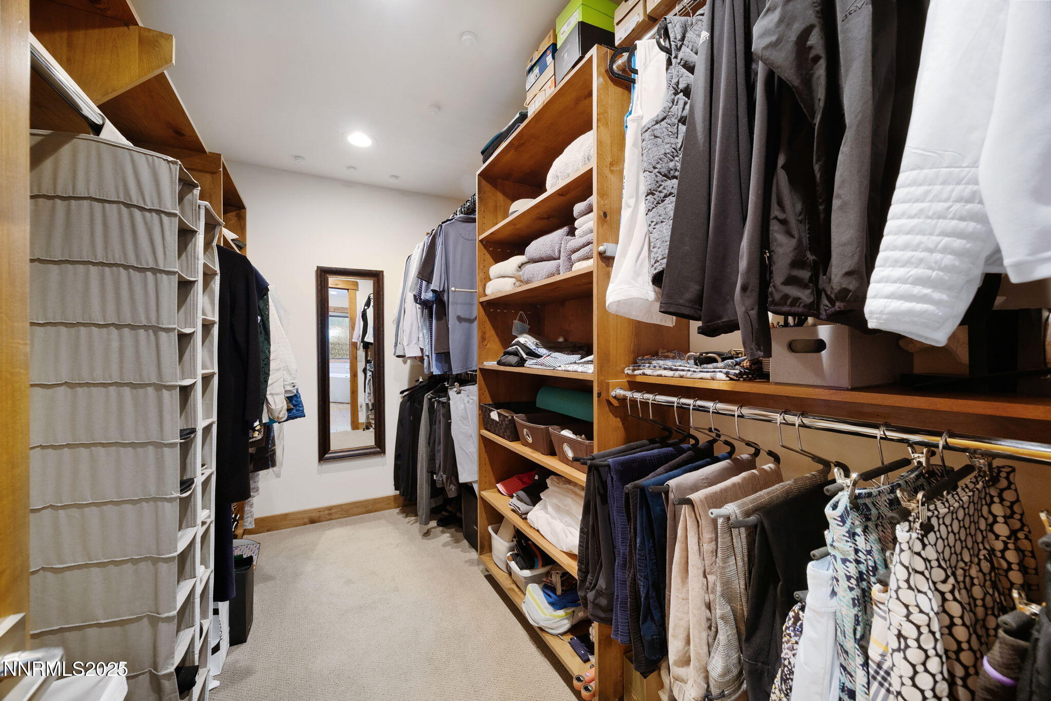 31-web-or-mls-779 Rosewood-42