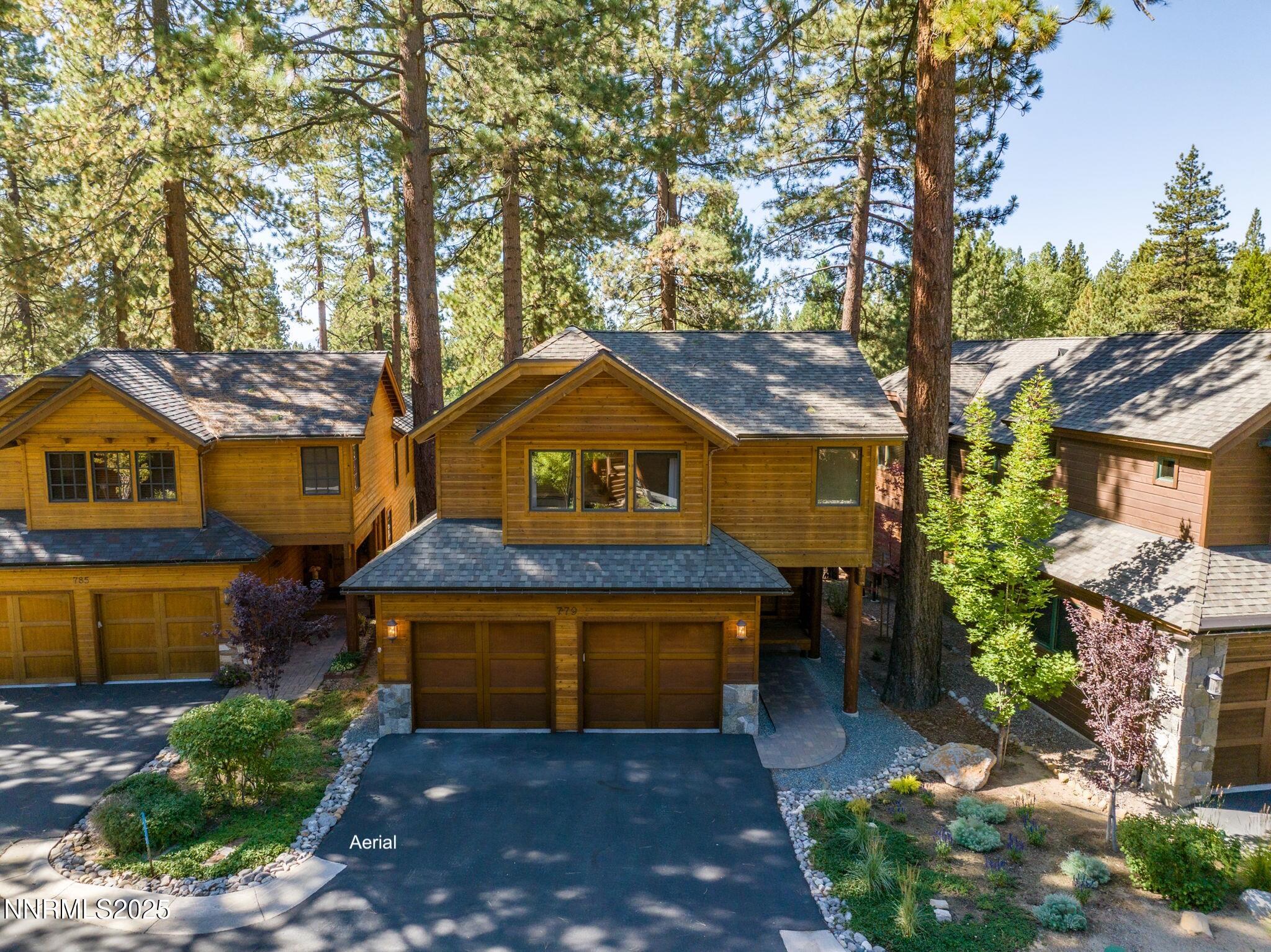 50-web-or-mls-779 Rosewood Aerial