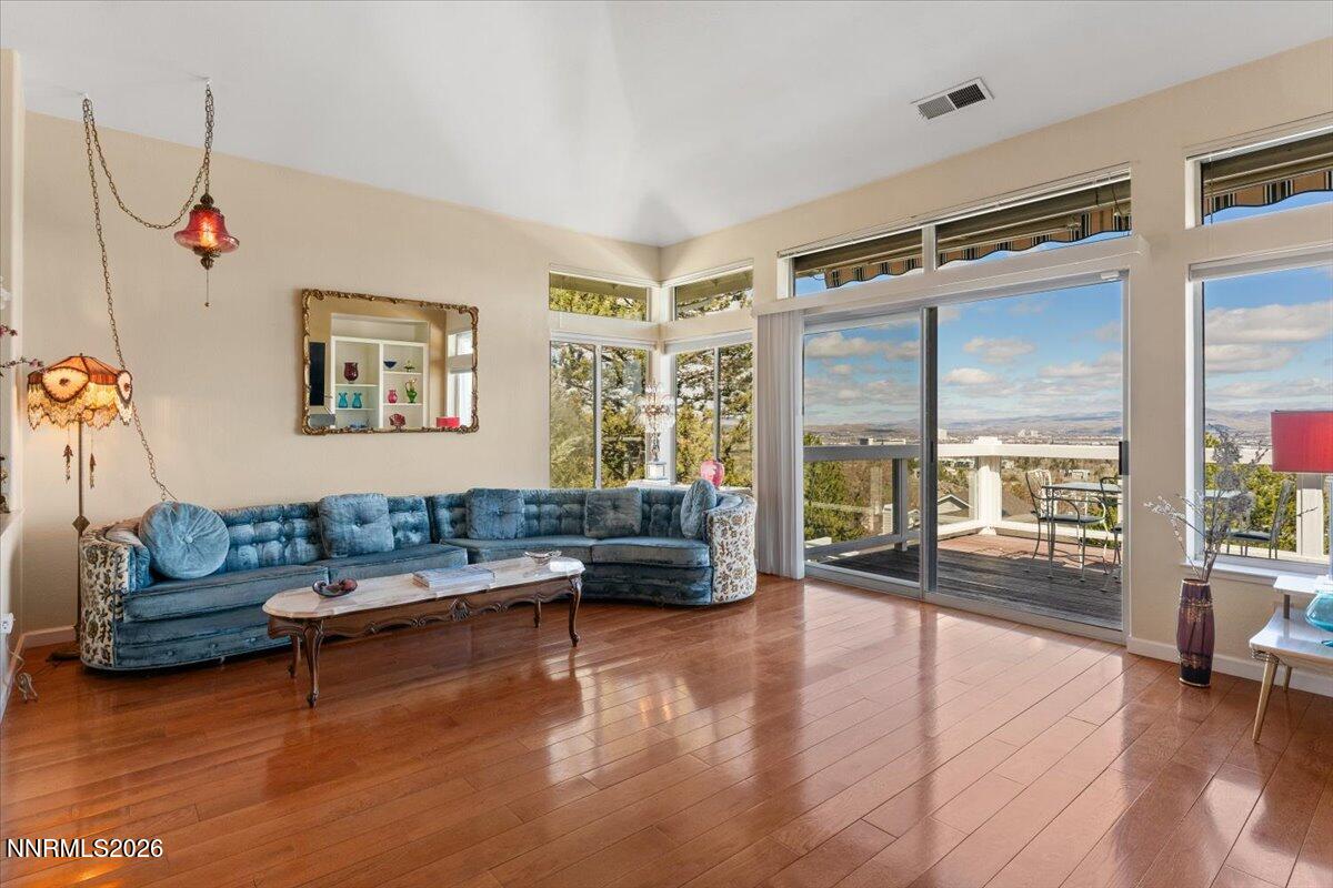 10-6103 Carriage House Way Reno NV 89519