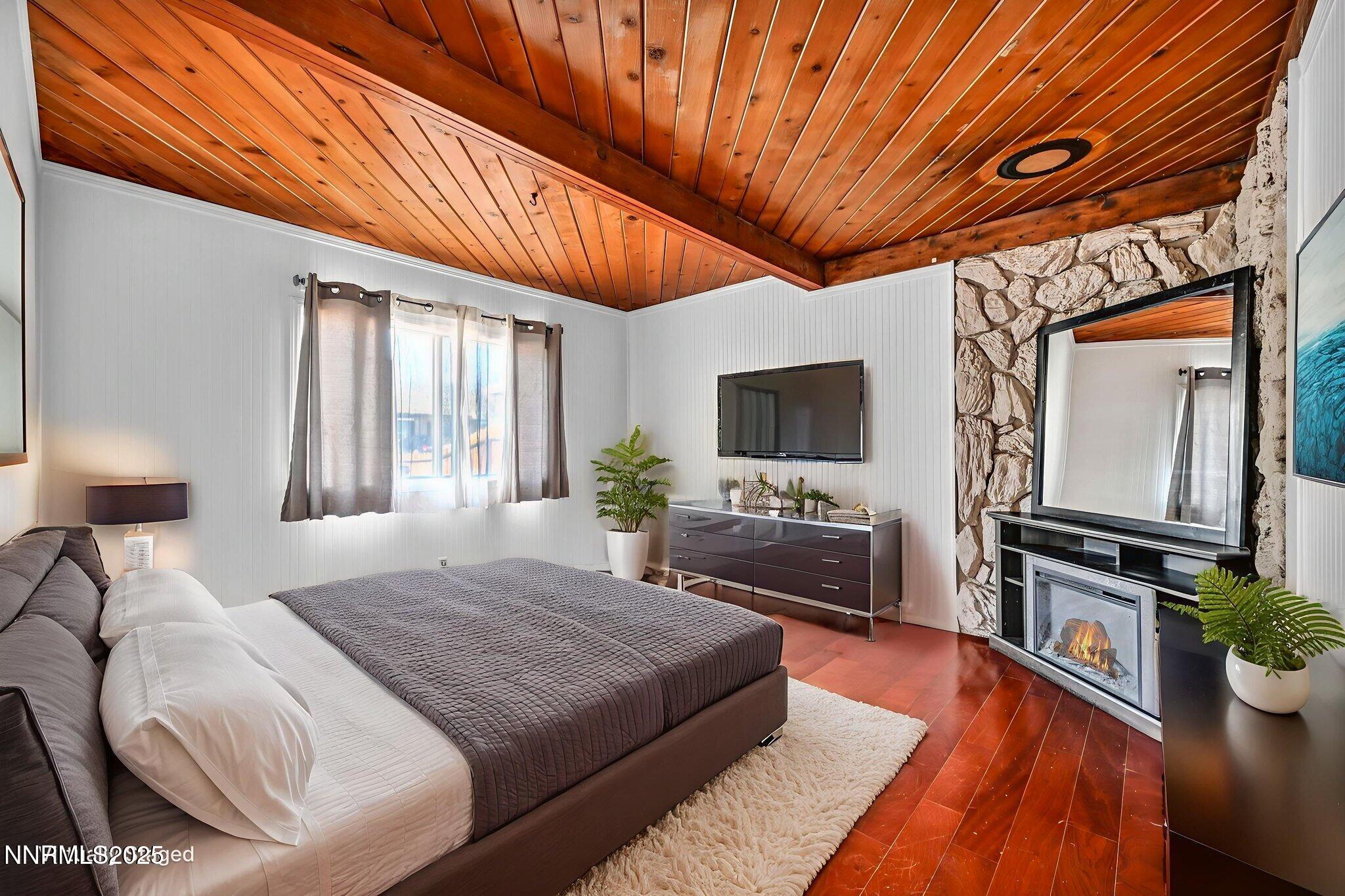 30-web-or-mls-1660-jackson-pl