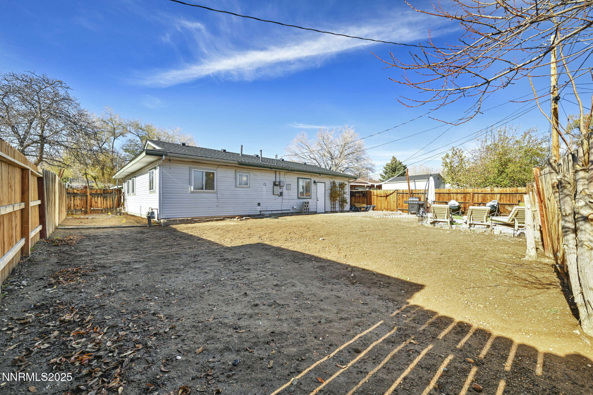 16-web-or-mls-1660-jackson-pl