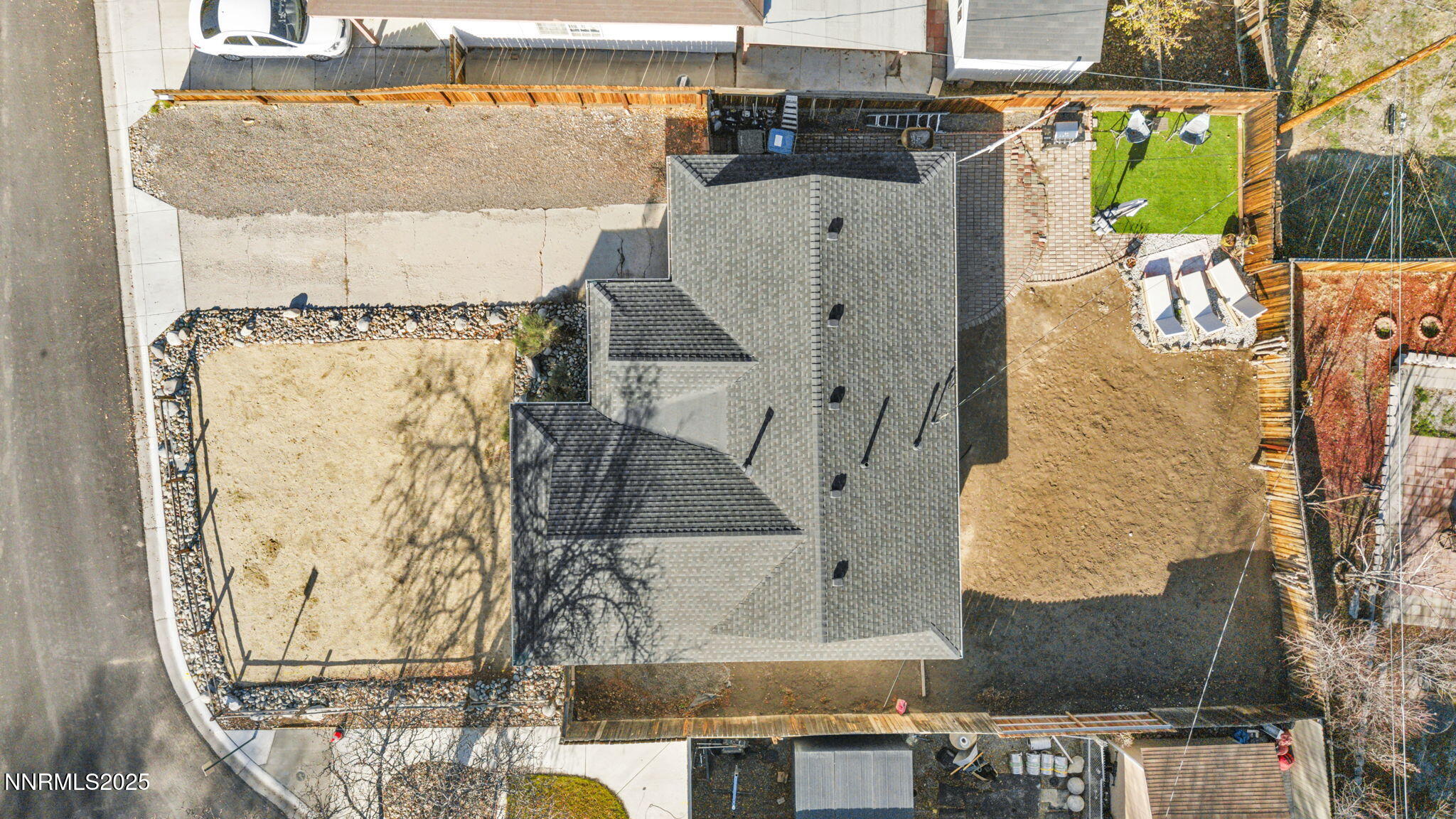 17-web-or-mls-1660-jackson-pl