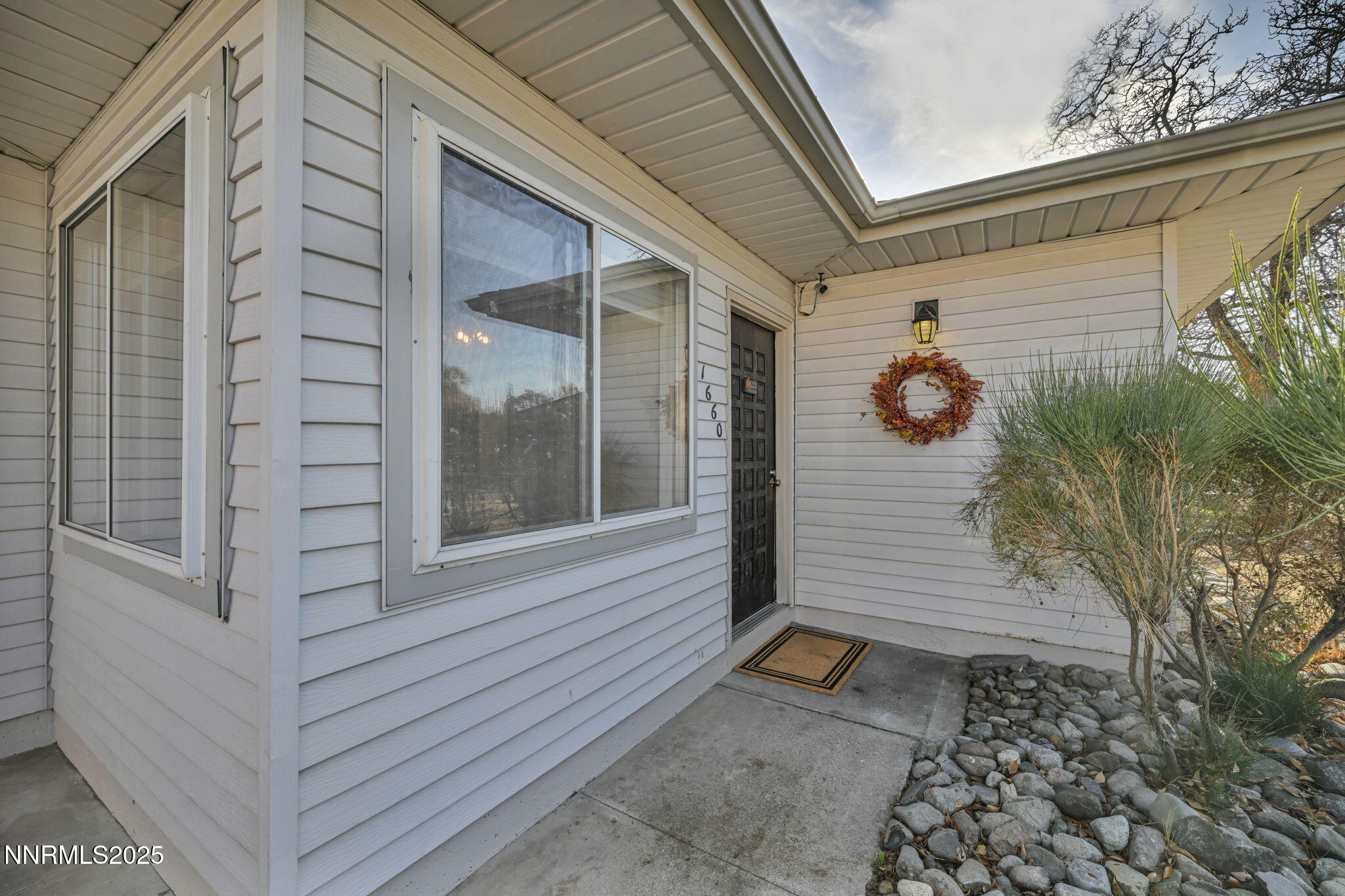 4-web-or-mls-1660-jackson-pl