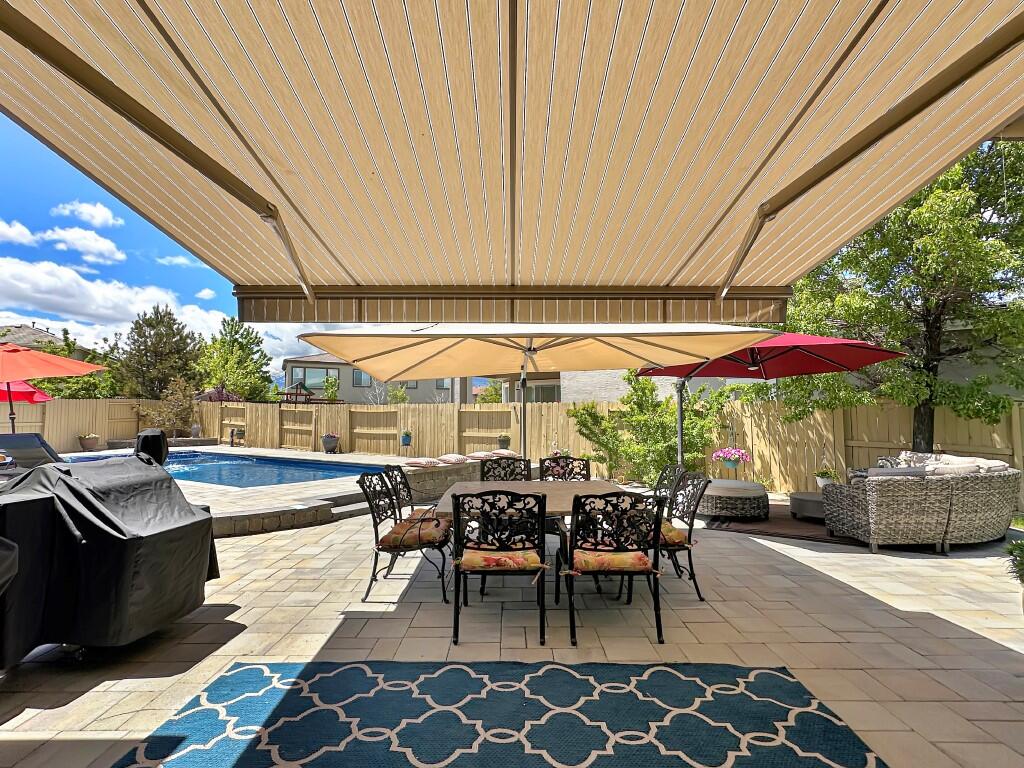 Reno, Nevada, 89521, United States, 5 Bedrooms Bedrooms, ,3 BathroomsBathrooms,Residential,Active,2043842