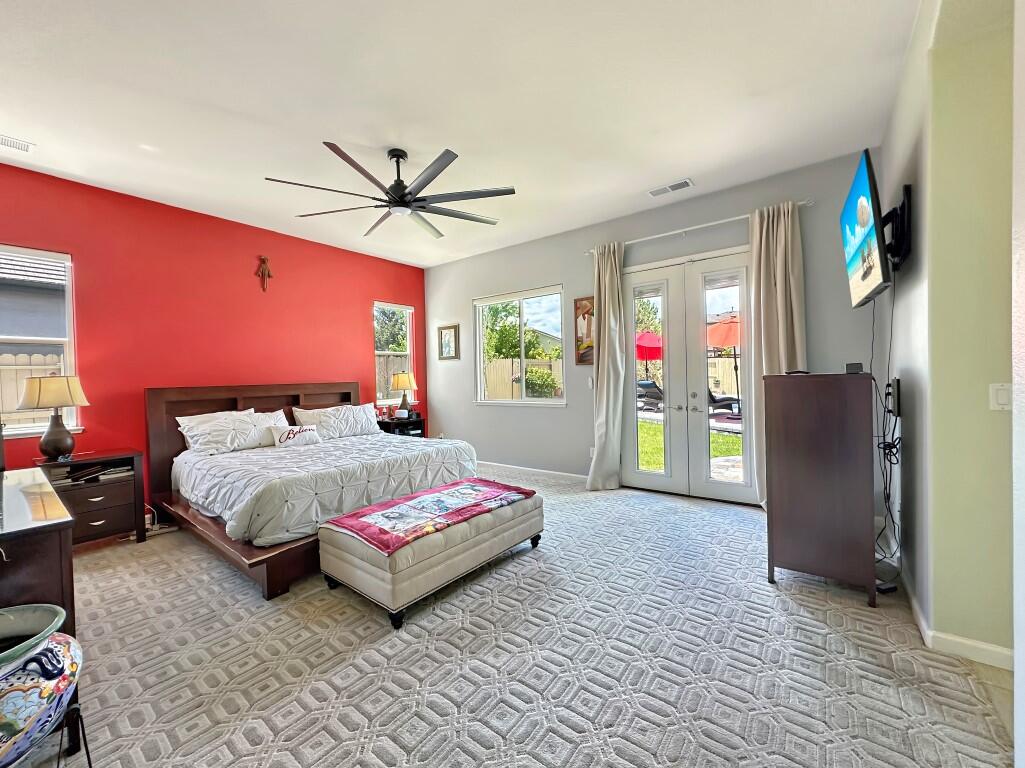 Reno, Nevada, 89521, United States, 5 Bedrooms Bedrooms, ,3 BathroomsBathrooms,Residential,Active,2043842