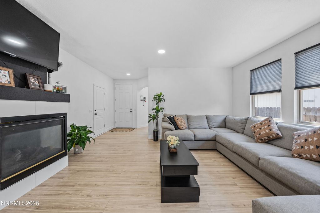 Photo of 187 Dayton Village Parkway, Dayton, NV 89403 (MLS # 260002589)