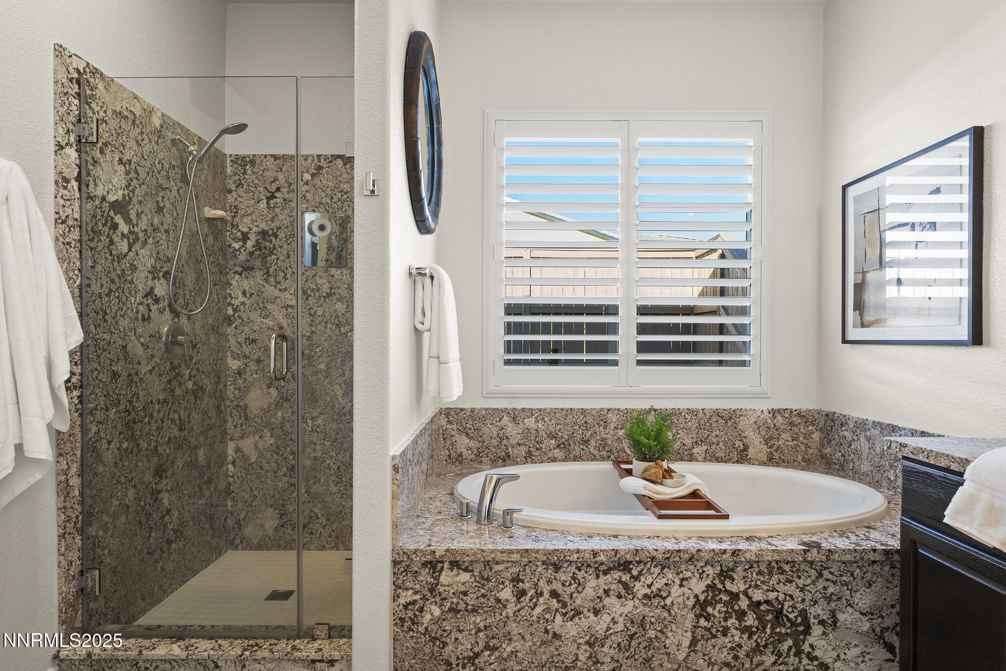 21-web-or-mls-_DSC9629