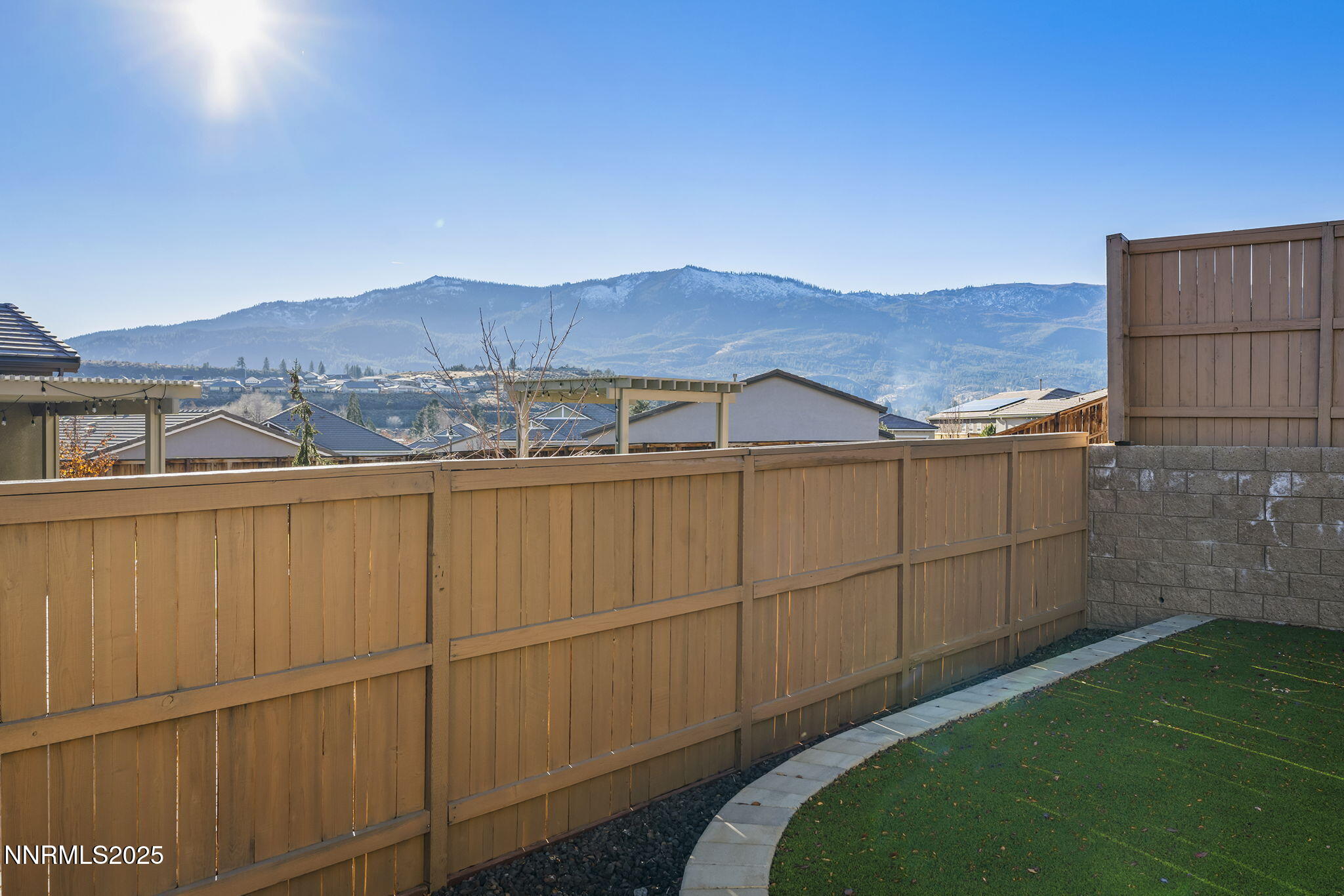 32-web-or-mls-_DSC9750