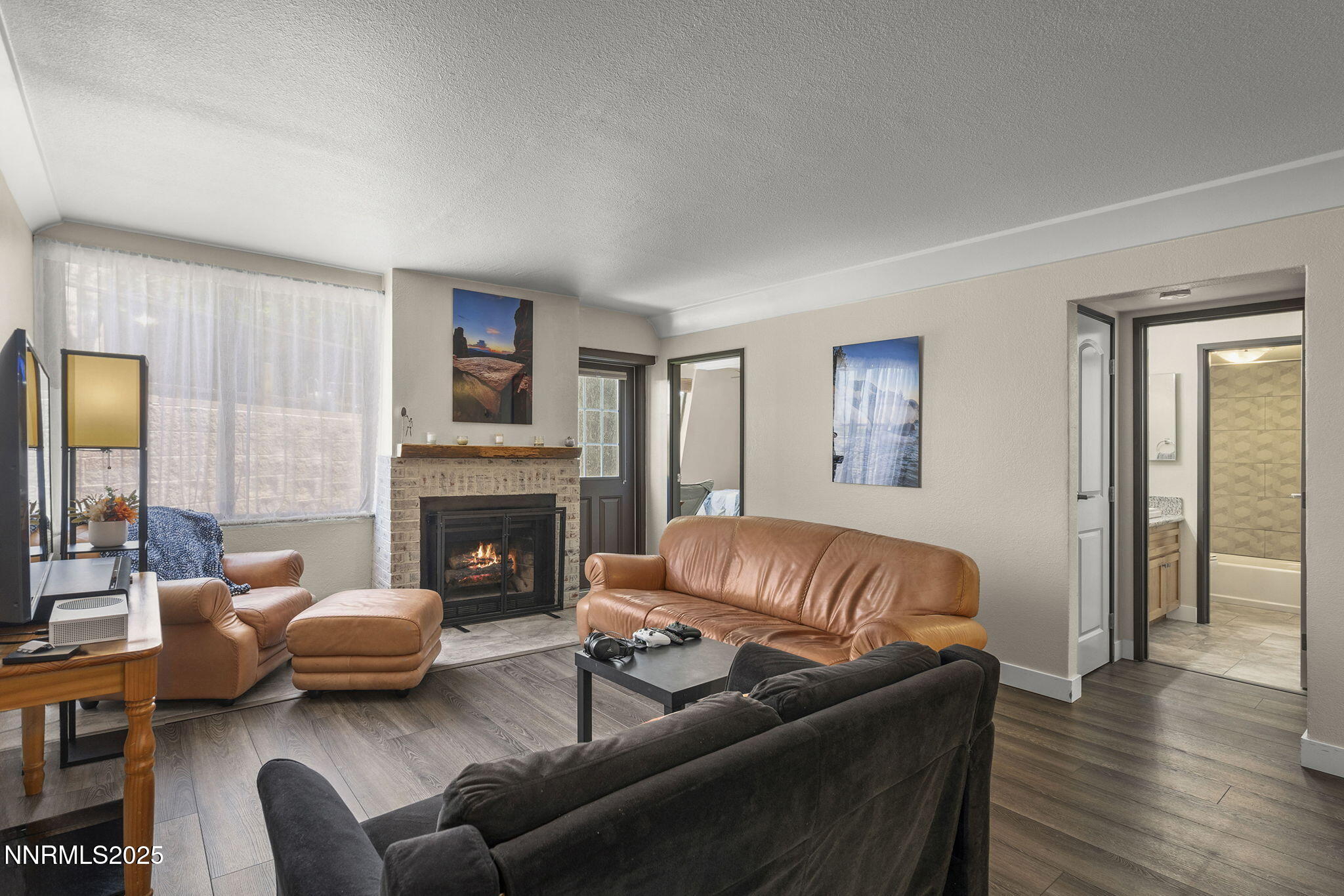 6-web-or-mls-_DSC0202