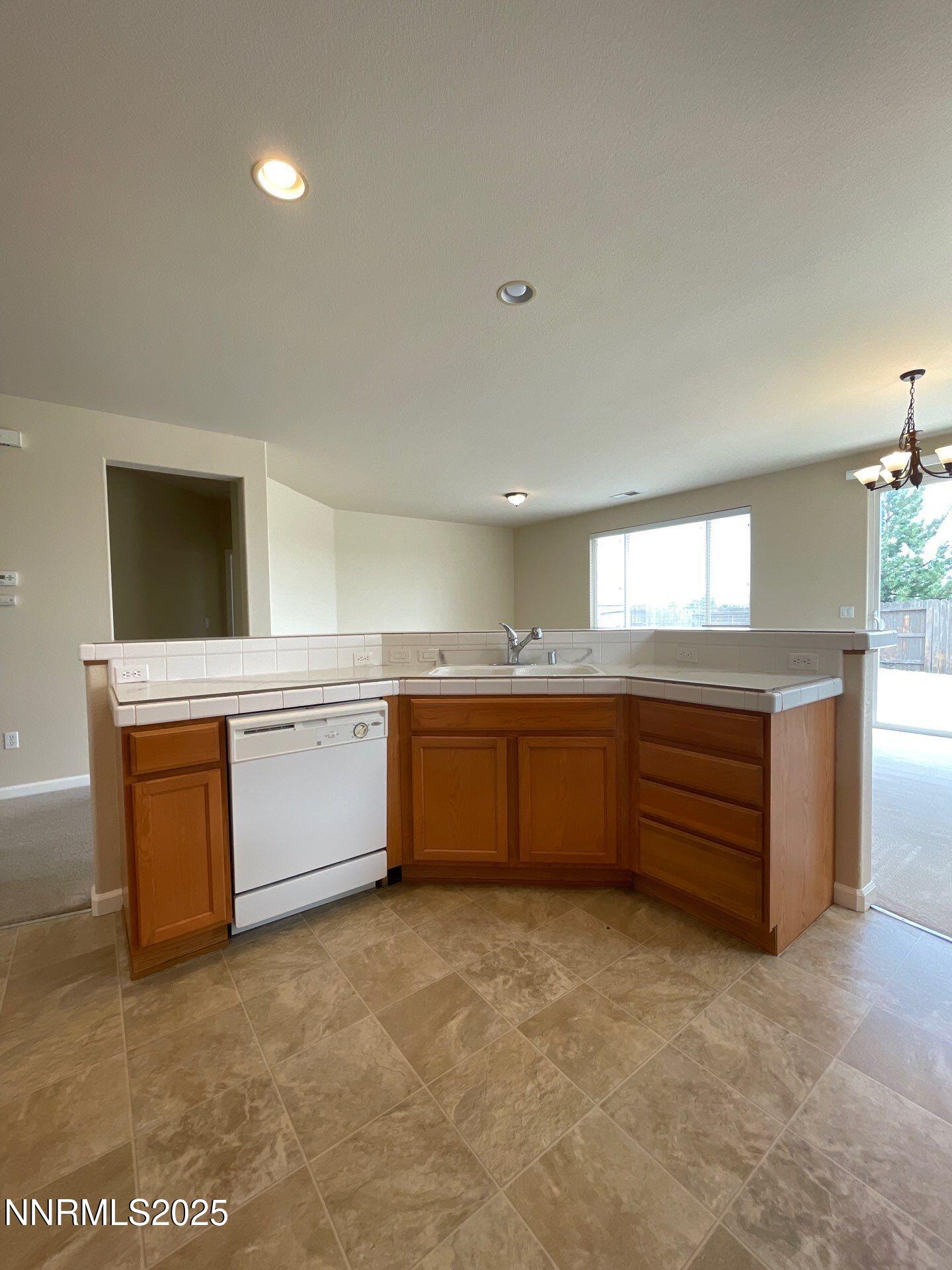 24-Sep 19 2025 12_57pm-UEzA