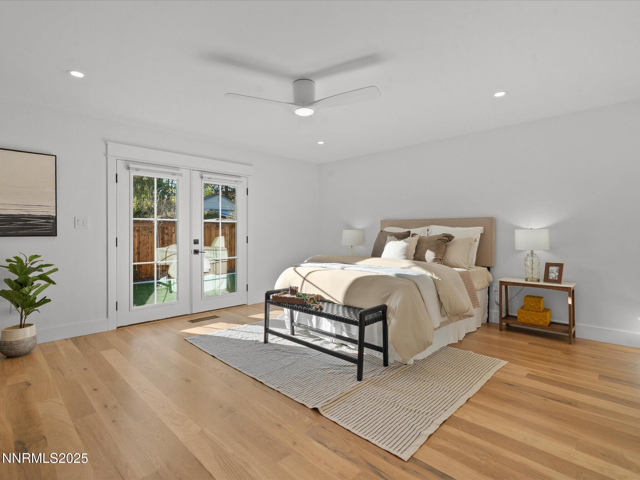 046-1245 Sharon Way-145