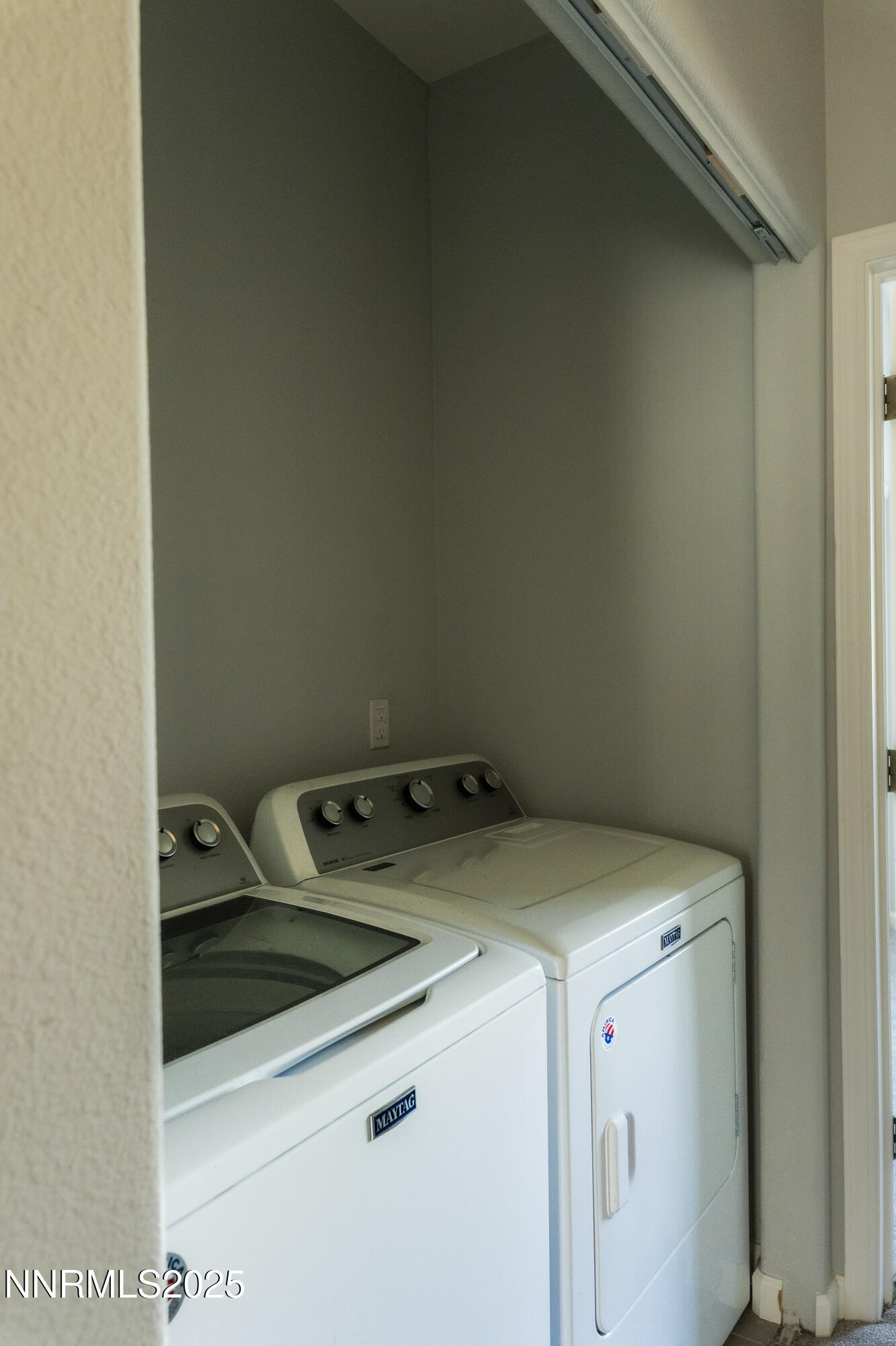 IslaPhoto-2780-Elise-Irene-Lane-11