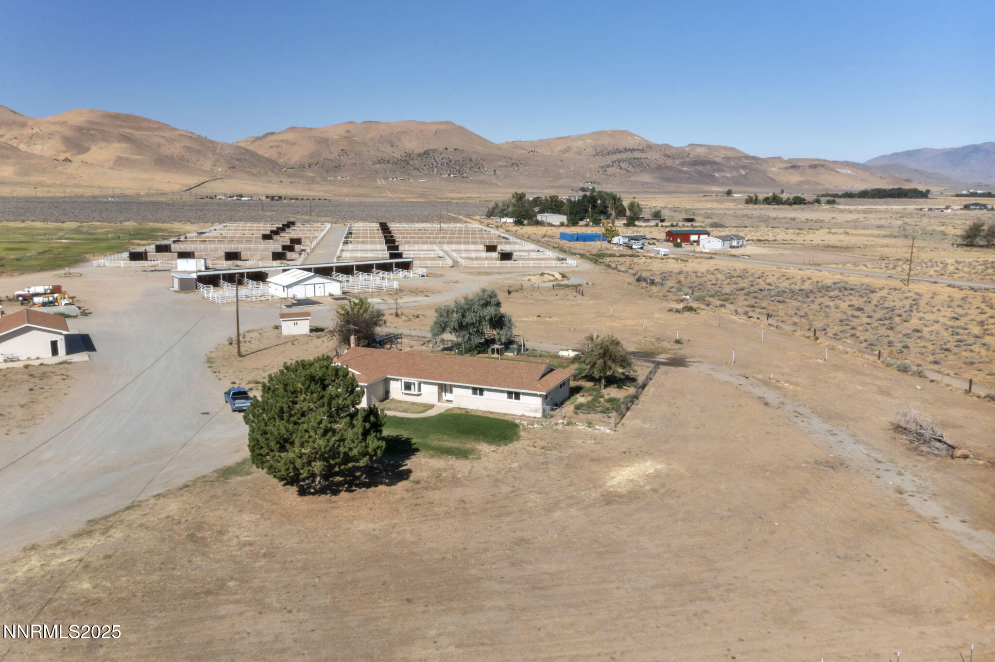 42-web-or-mls-4455-amy-rd