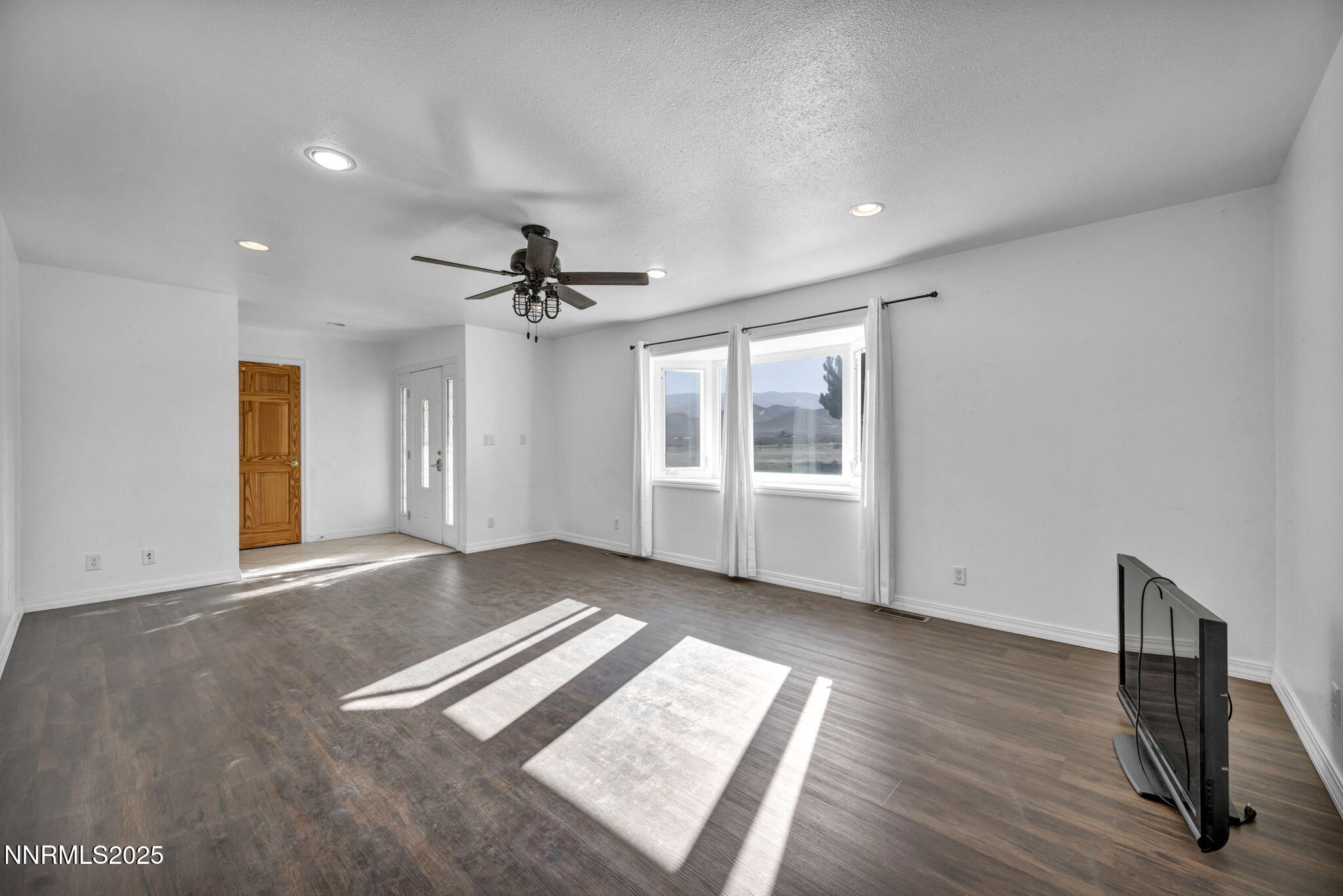 53-web-or-mls-4455-amy-rd