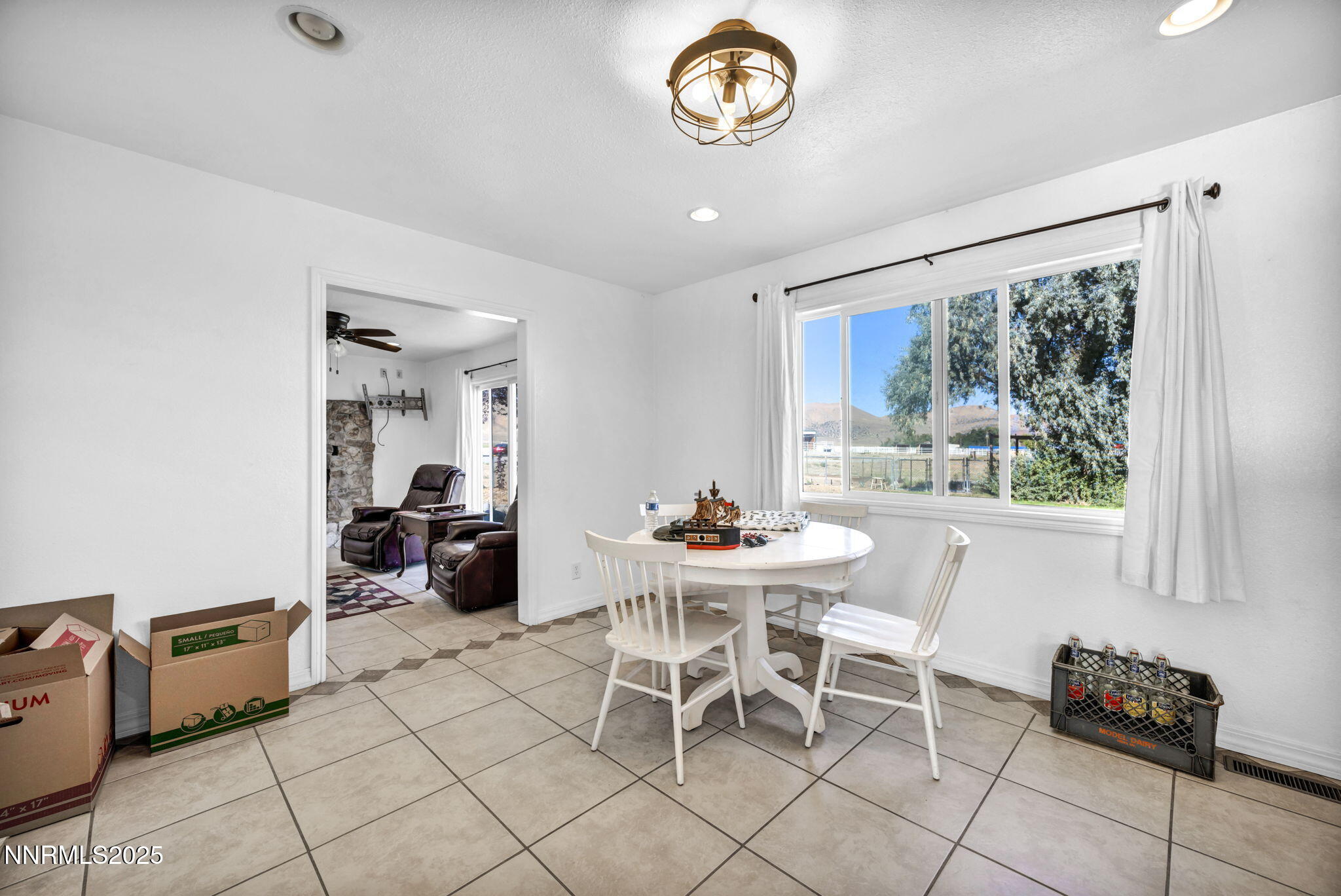 70-web-or-mls-4455-amy-rd