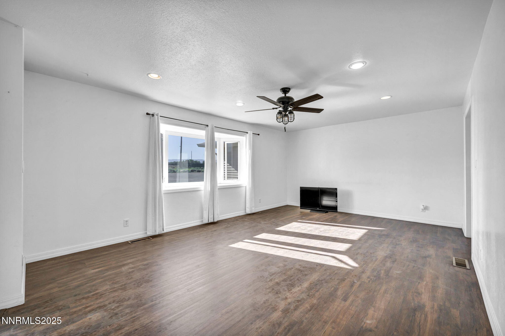 51-web-or-mls-4455-amy-rd