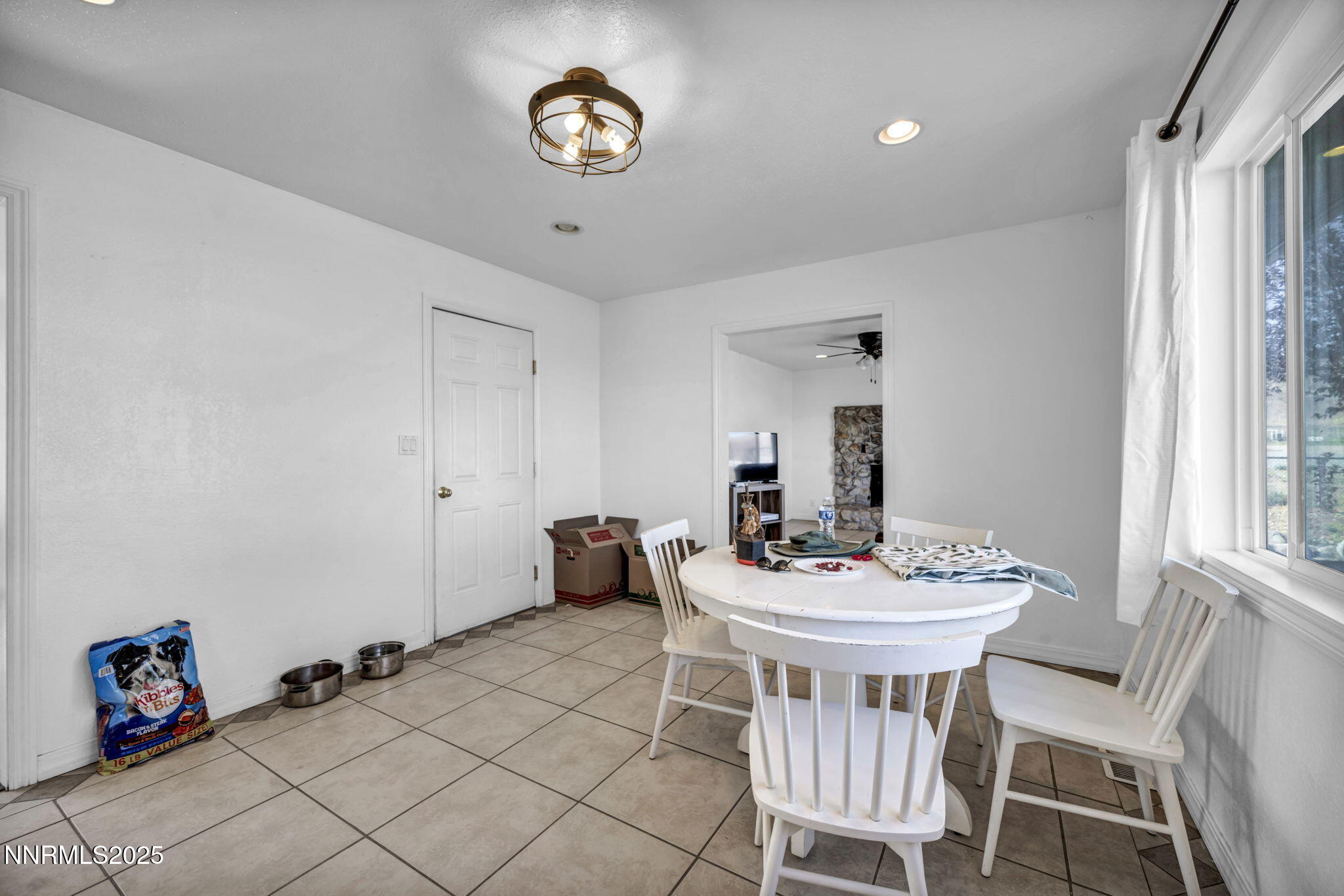 71-web-or-mls-4455-amy-rd