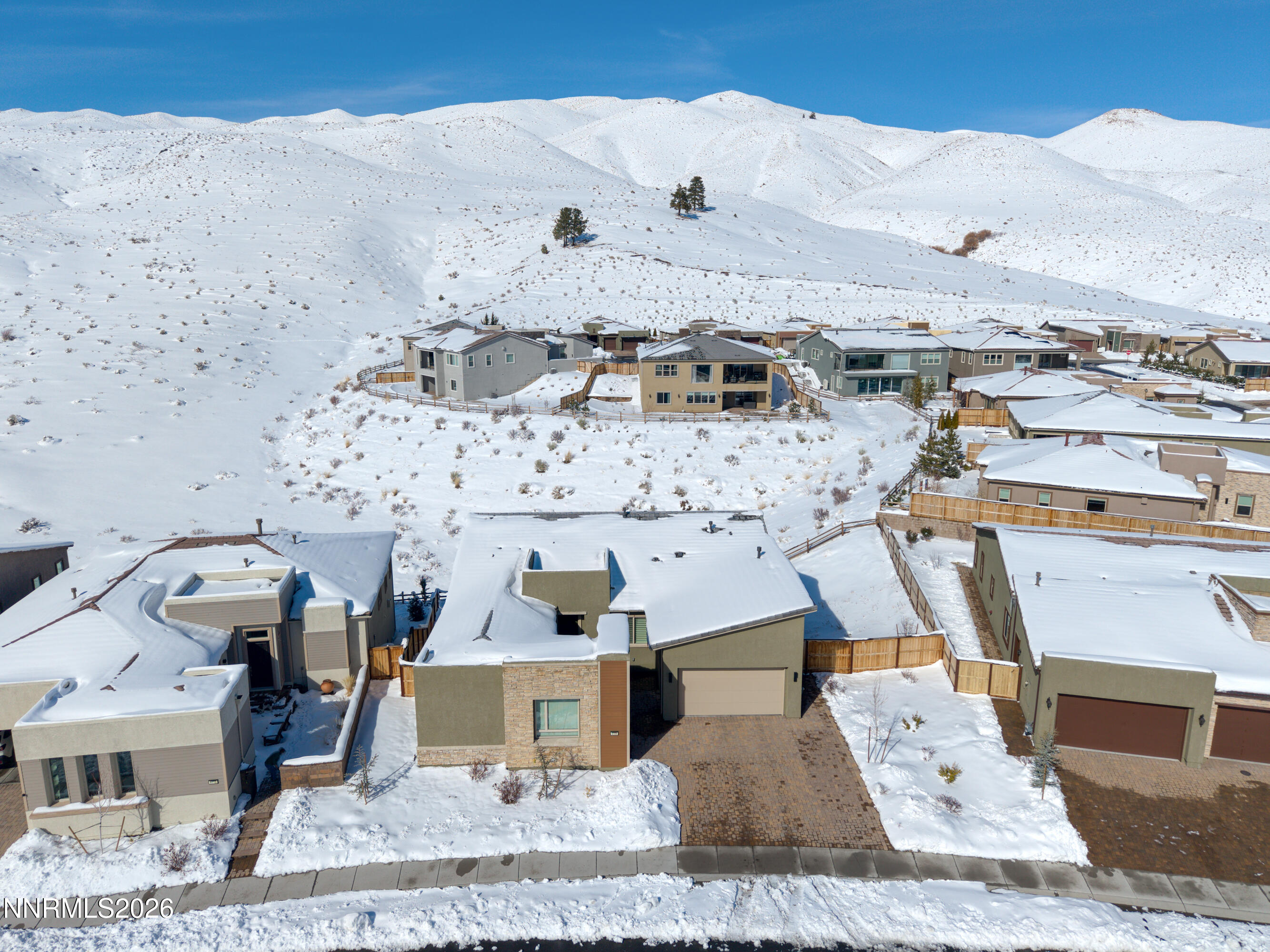 Wildskies9109EXT-005