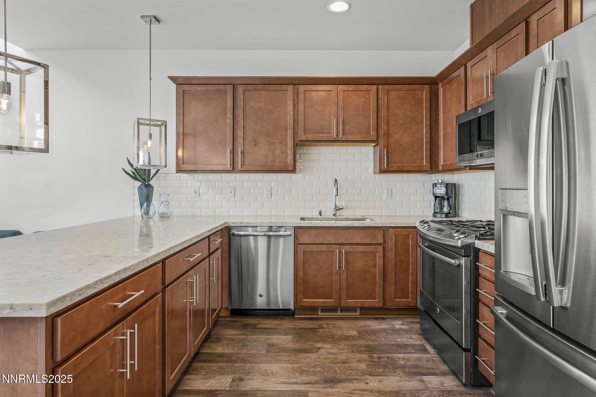 9-web-or-mls-_DSC0400