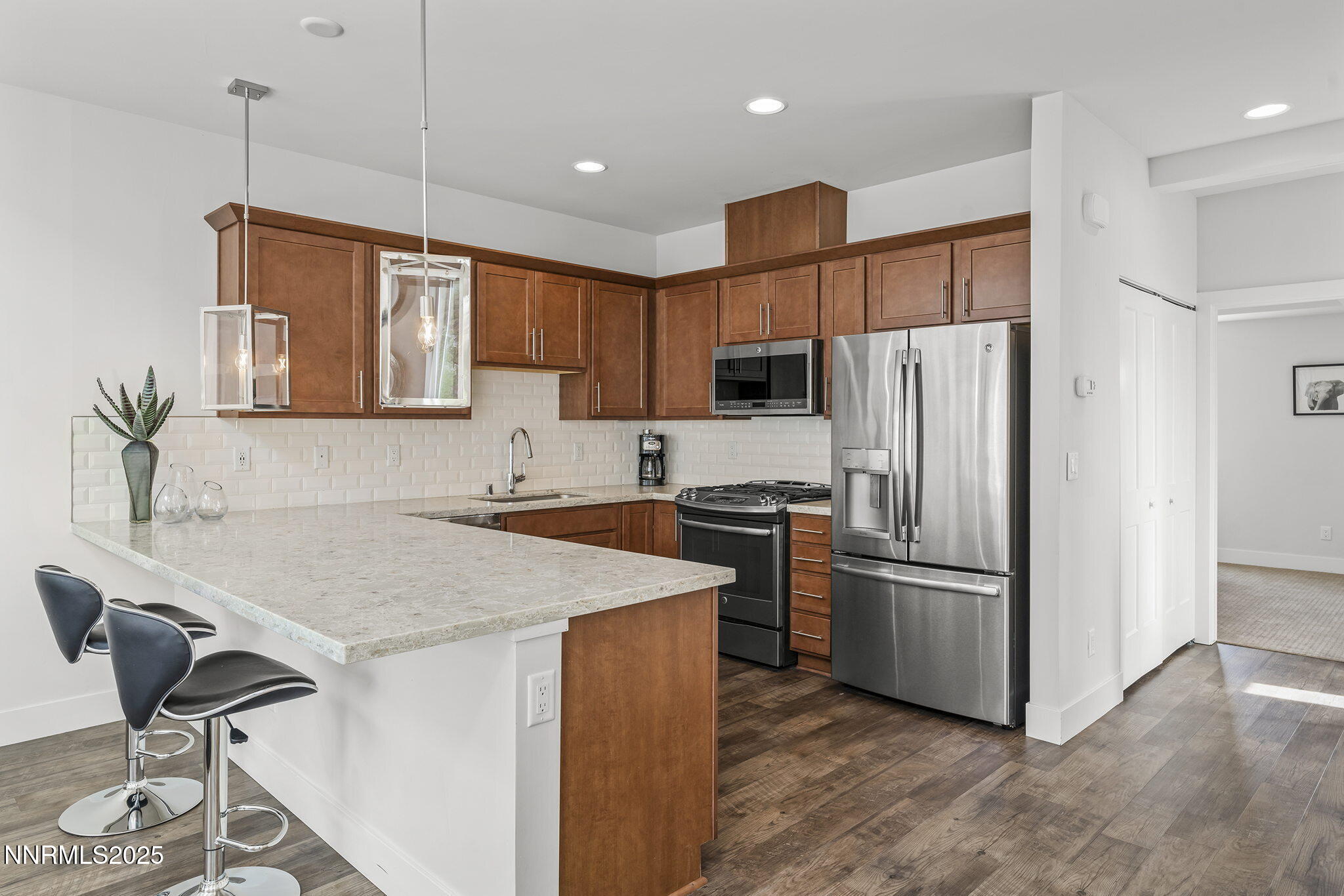 8-web-or-mls-_DSC0395