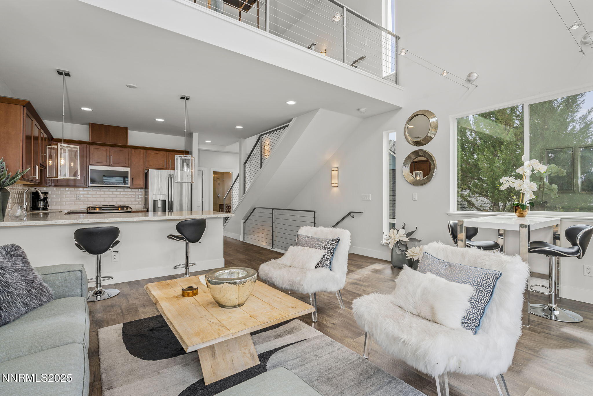 6-web-or-mls-_DSC0386