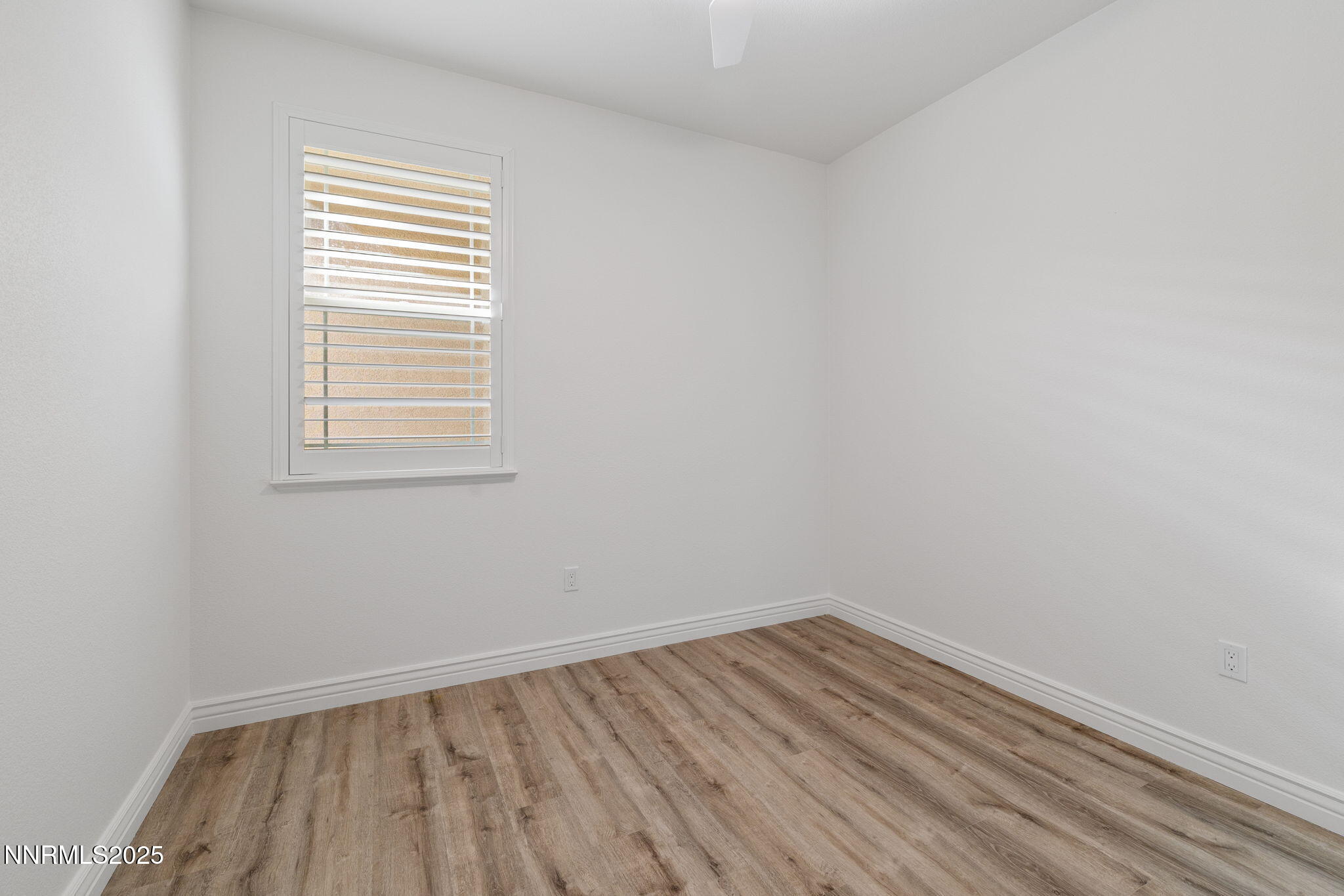 32-web-or-mls-19017 Bronco Creek-26