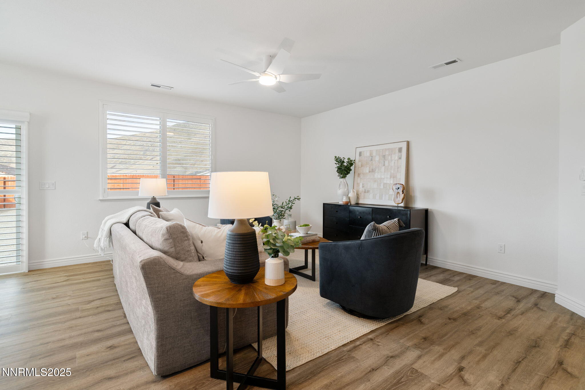 8-web-or-mls-19017 Bronco Creek-3