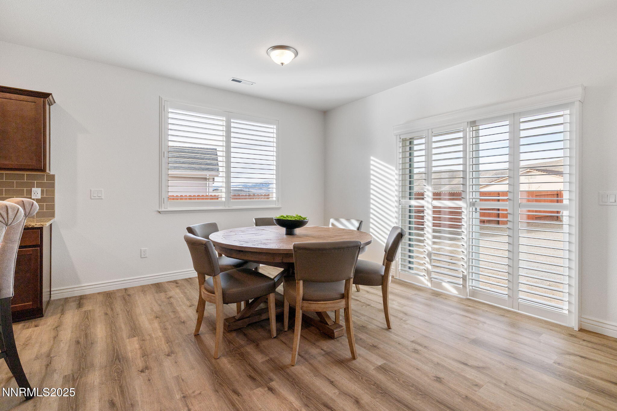 18-web-or-mls-19017 Bronco Creek-12