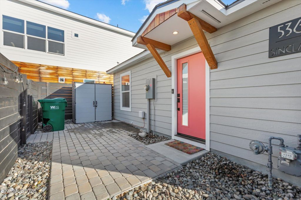 Photo of 536 Sinclair Street, Reno, NV 89501 (MLS # 260000579)