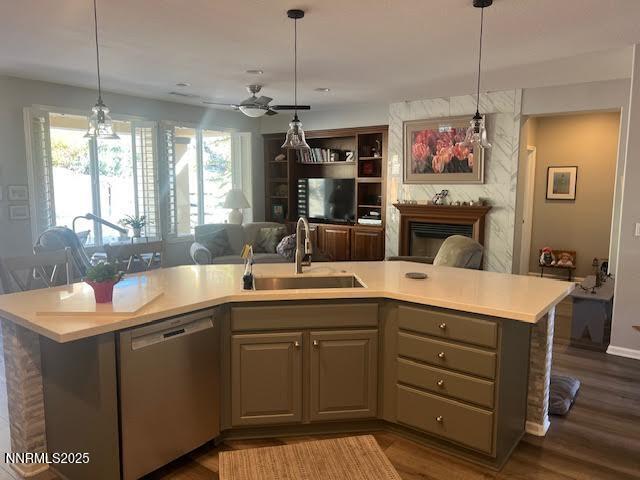 446B2FCB-C617-49F2-98FC-B7D0393A4BC5