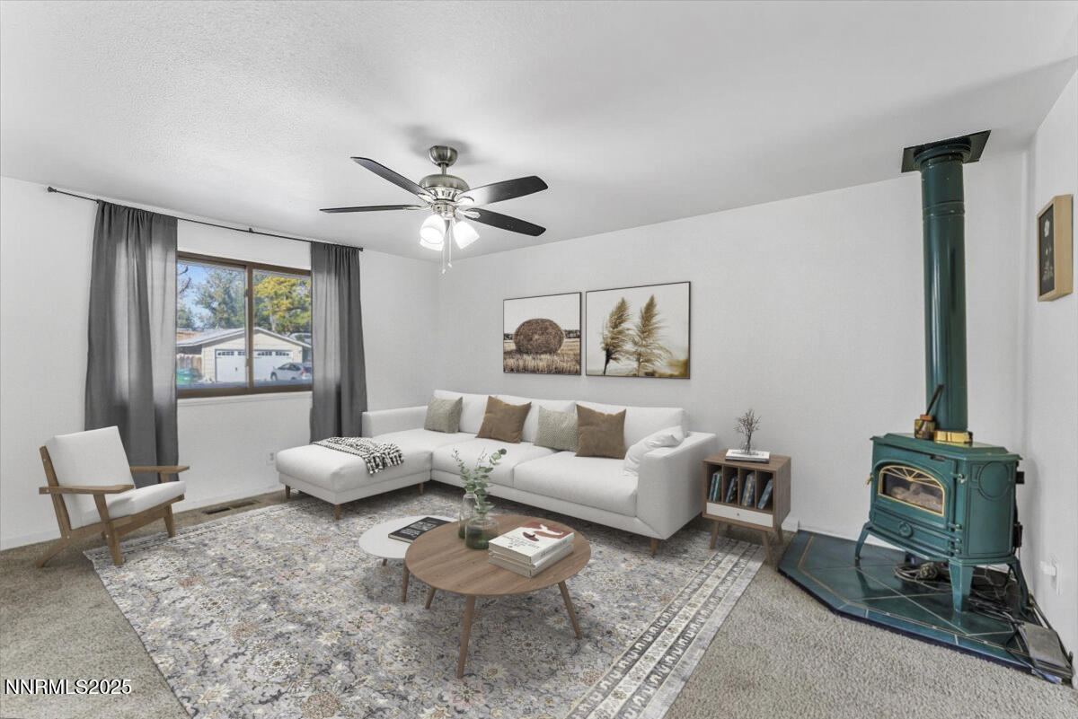 09-7300 Gemstone Dr Reno NV 89511