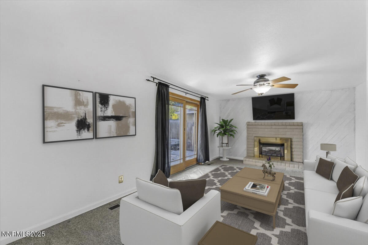 15-7300 Gemstone Dr Reno NV 89511 (15 of