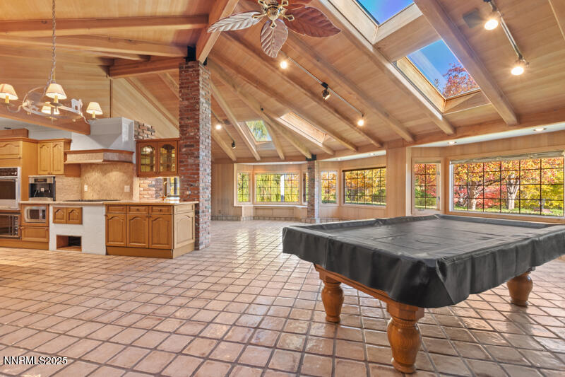 1880 Meadowview Lane (5 of 28)