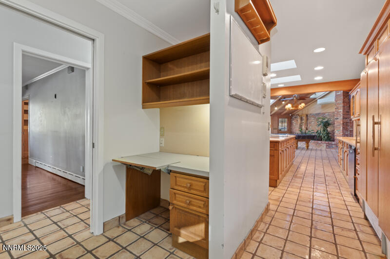 1880 Meadowview Lane (15 of 28)