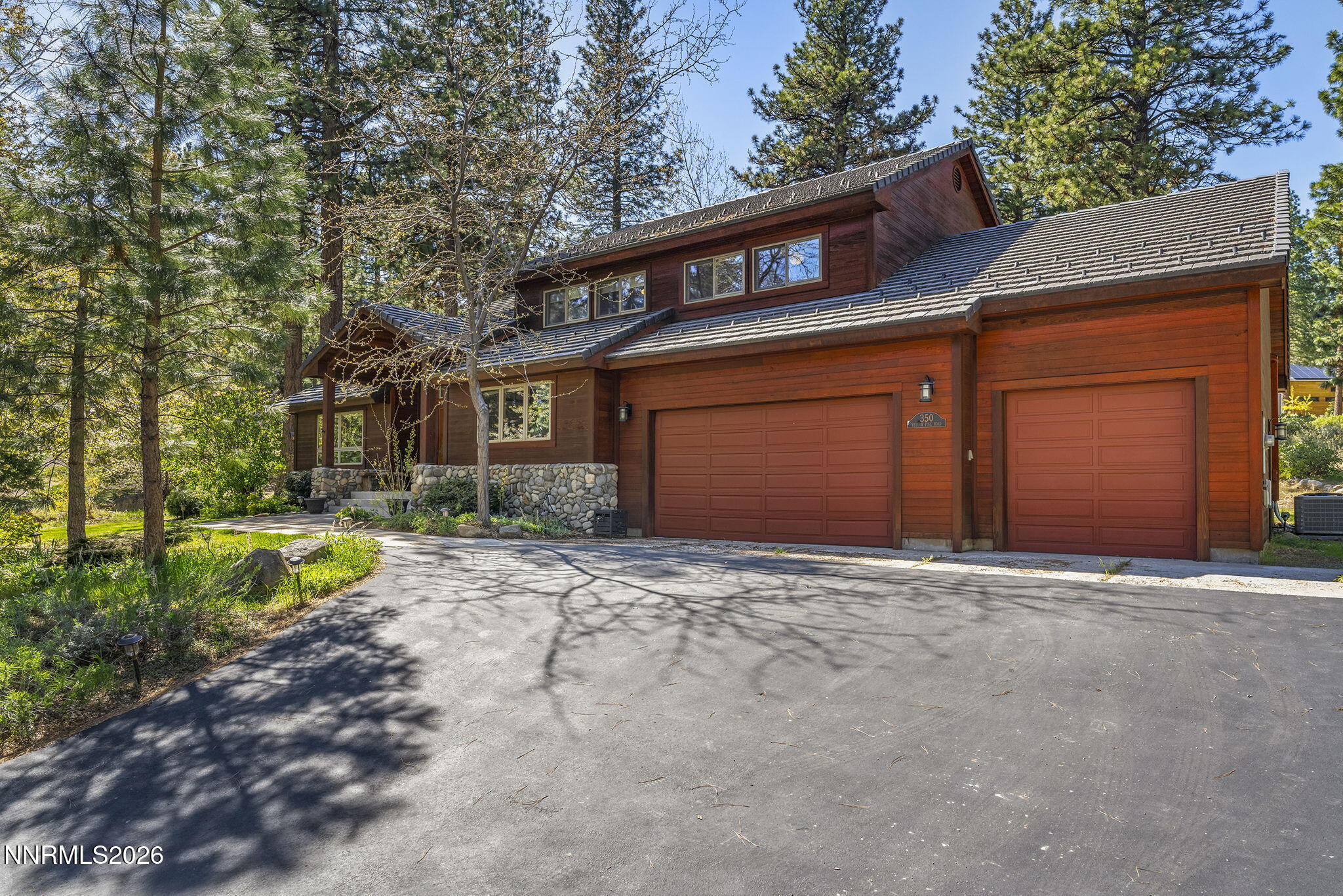 350 Yellow Pine Road