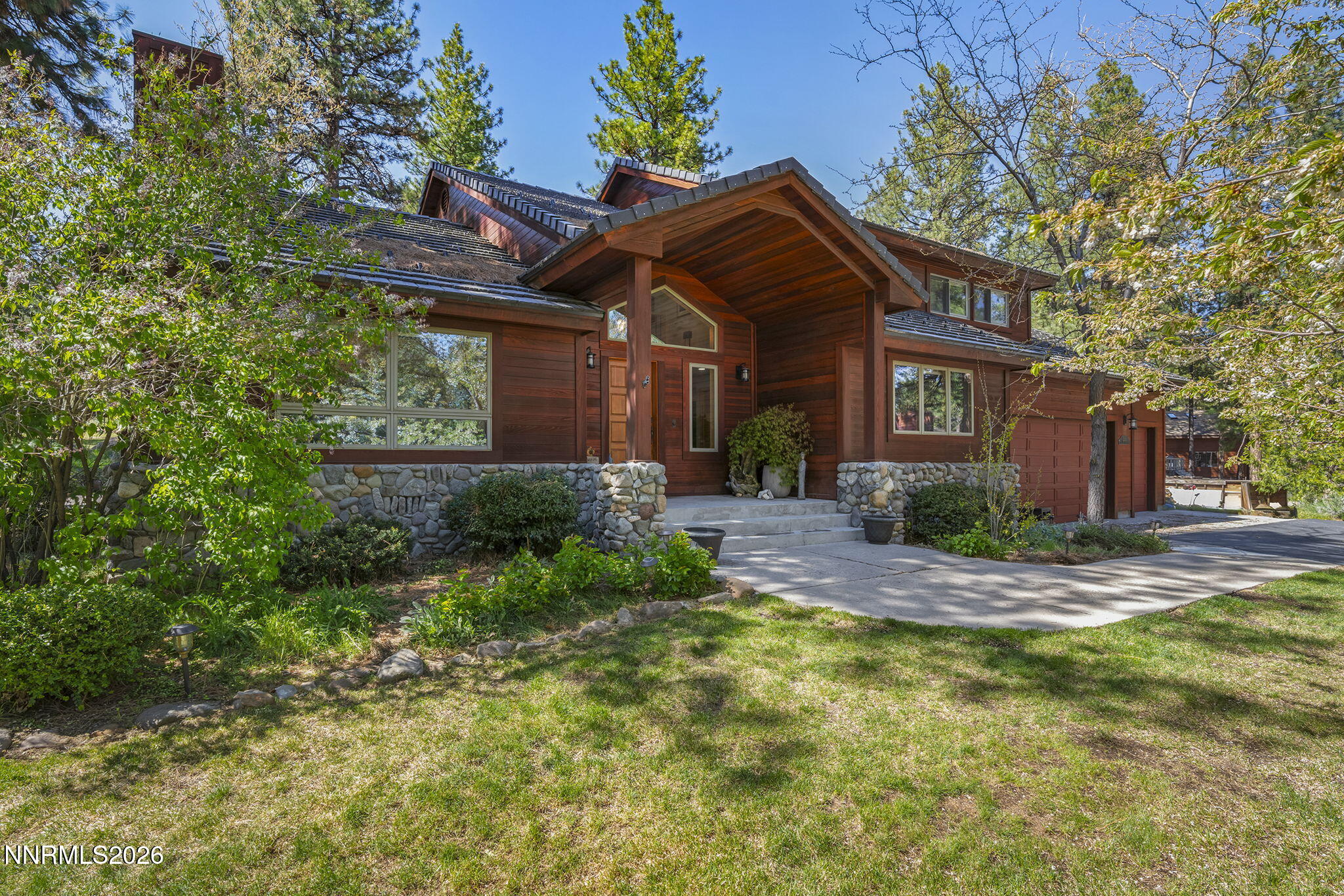 350 Yellow Pine Road