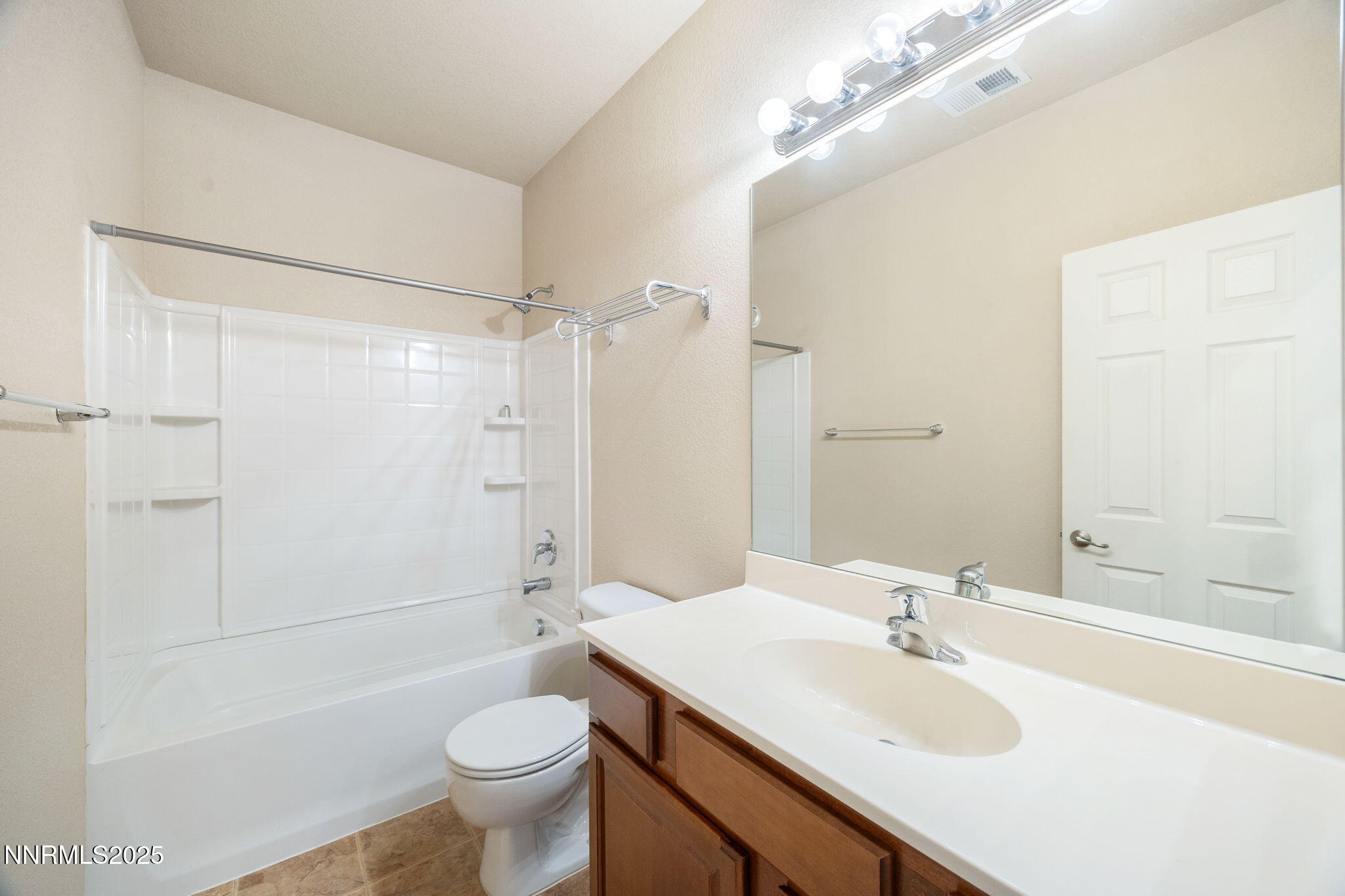 5-web-or-mls-11005 Lamour-6