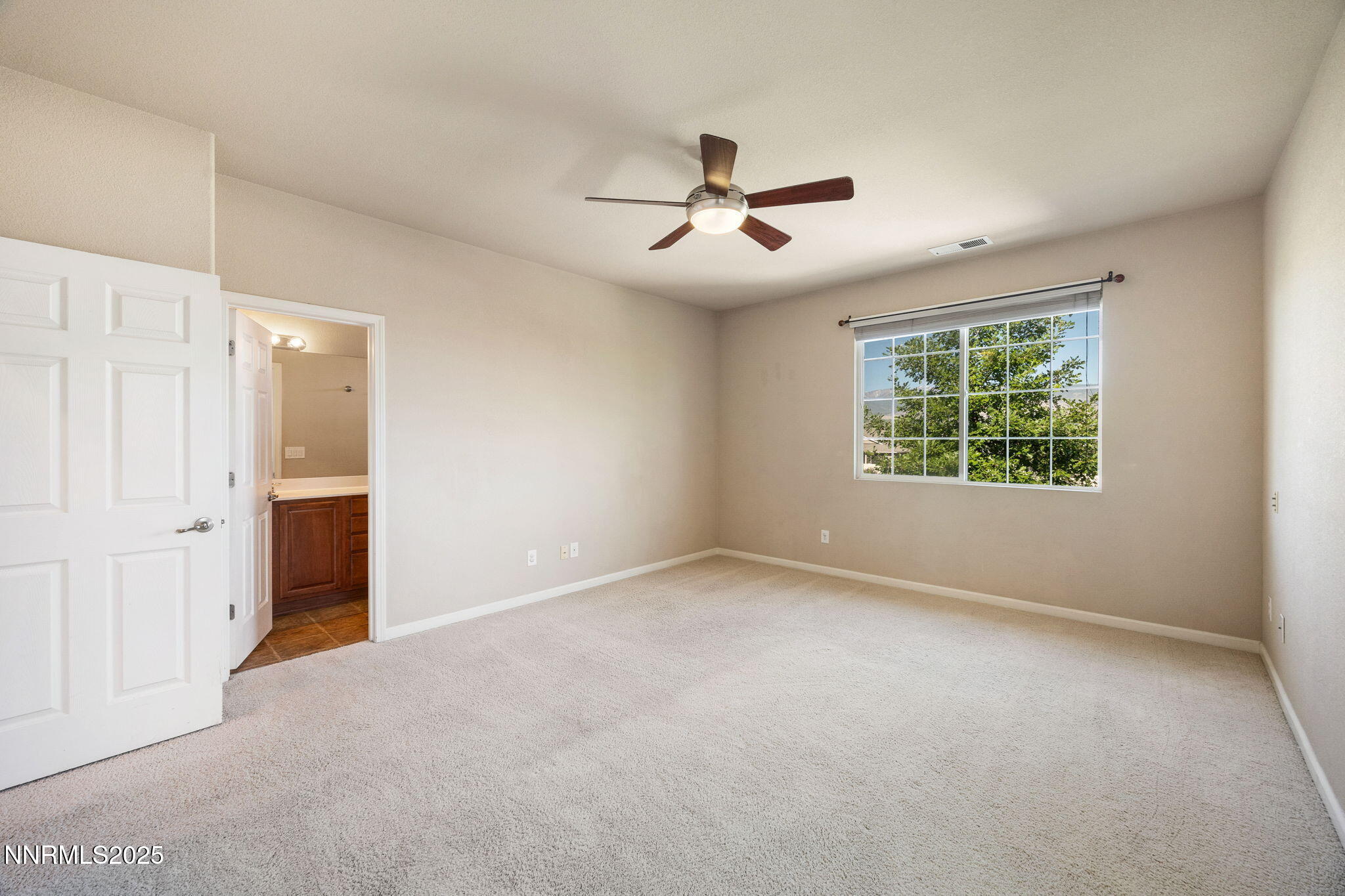 7-web-or-mls-11005 Lamour-9