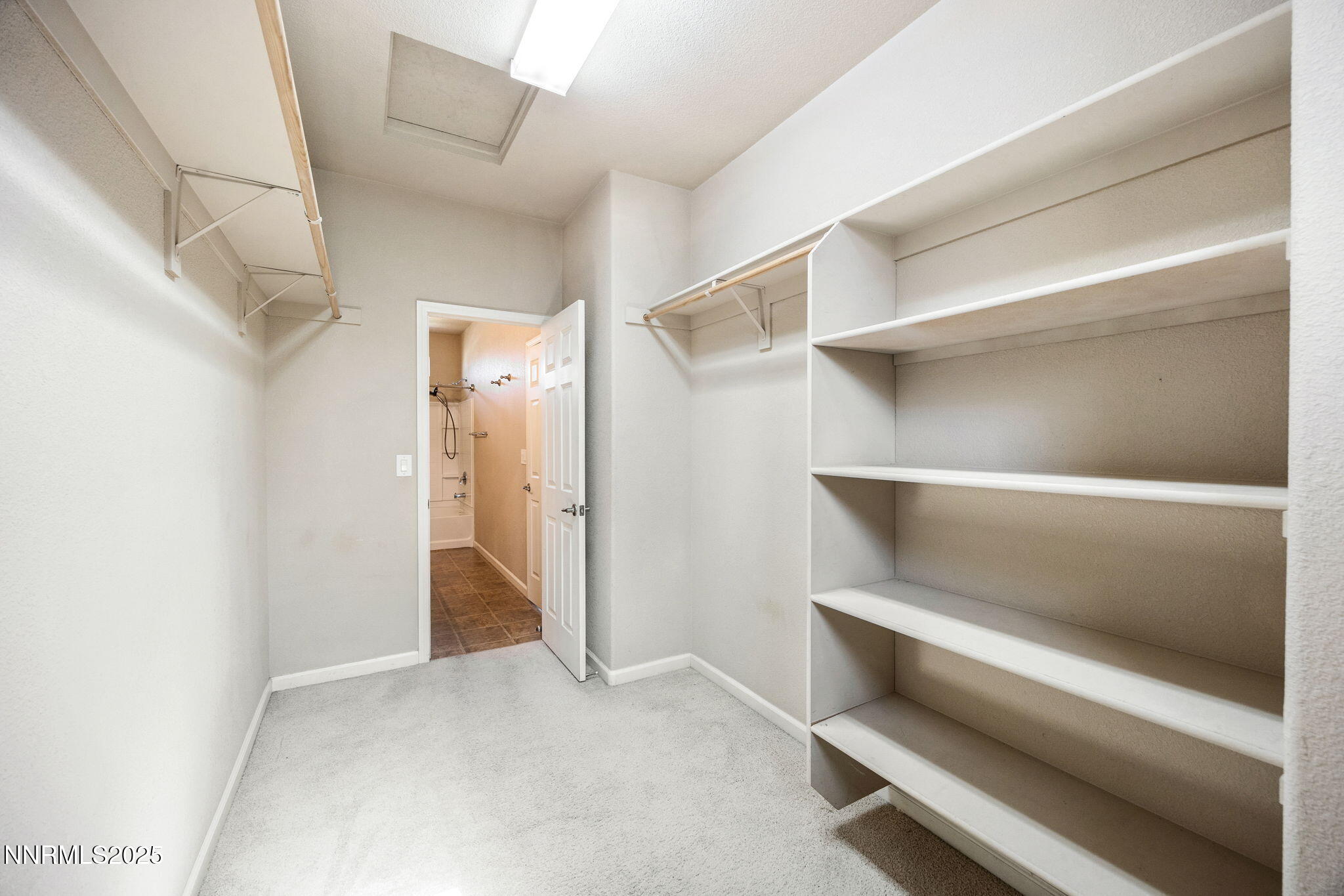 10-web-or-mls-11005 Lamour-12