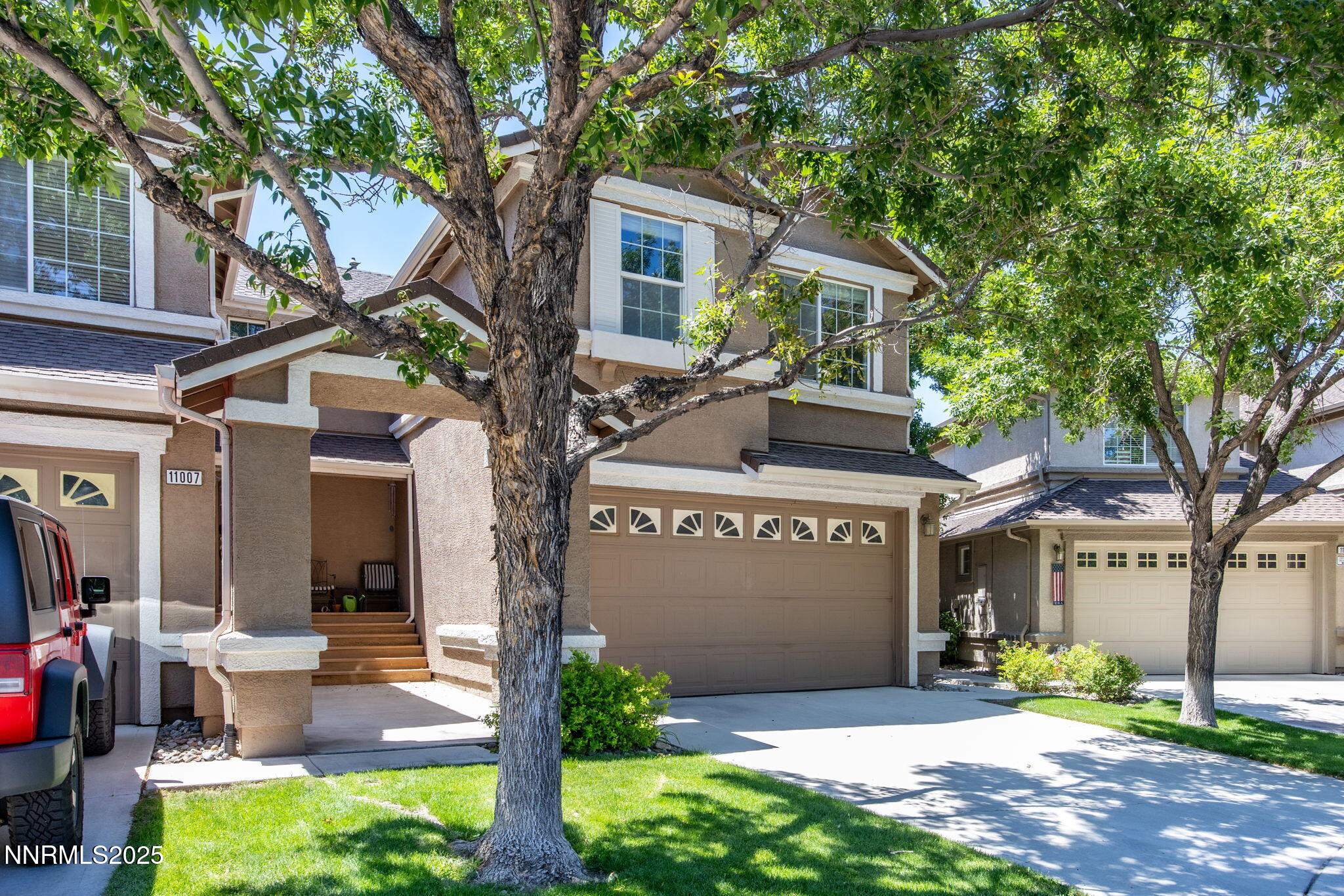 35-web-or-mls-11005 Lamour Ln