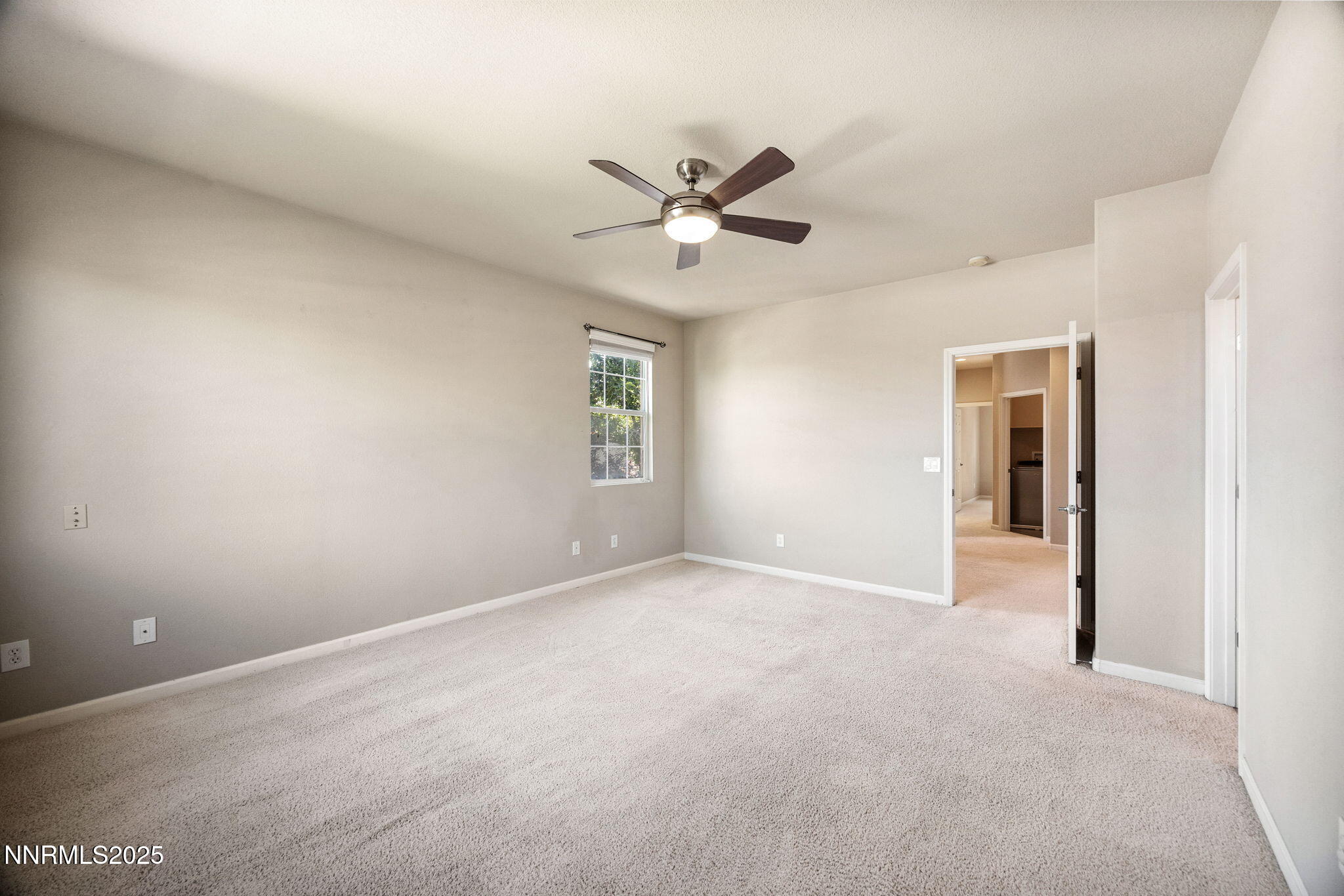 11-web-or-mls-11005 Lamour-13